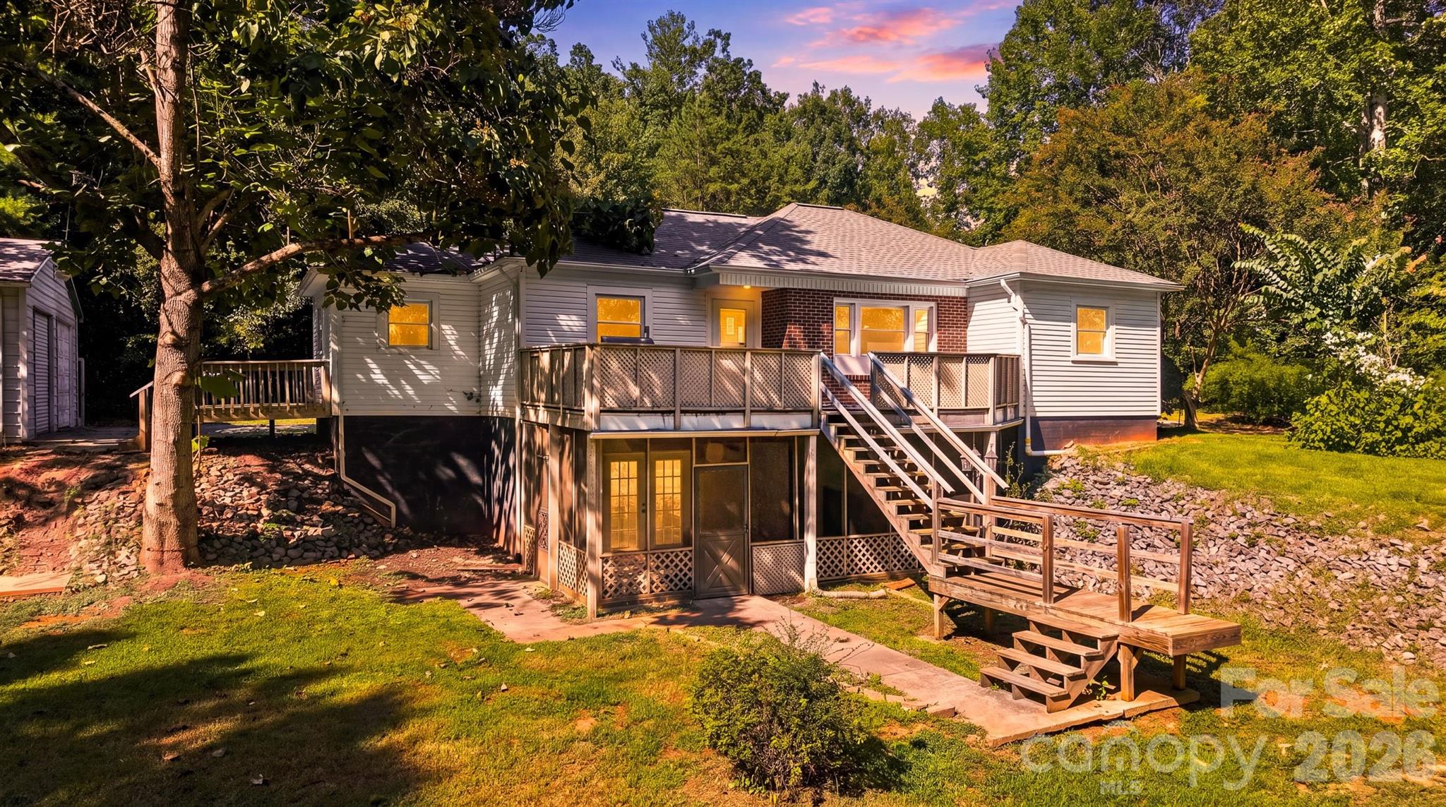 3432 Cannon Ridge Road Property Photo 1