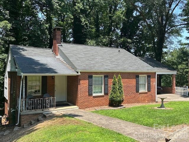 399 Westwood Drive Property Photo 1