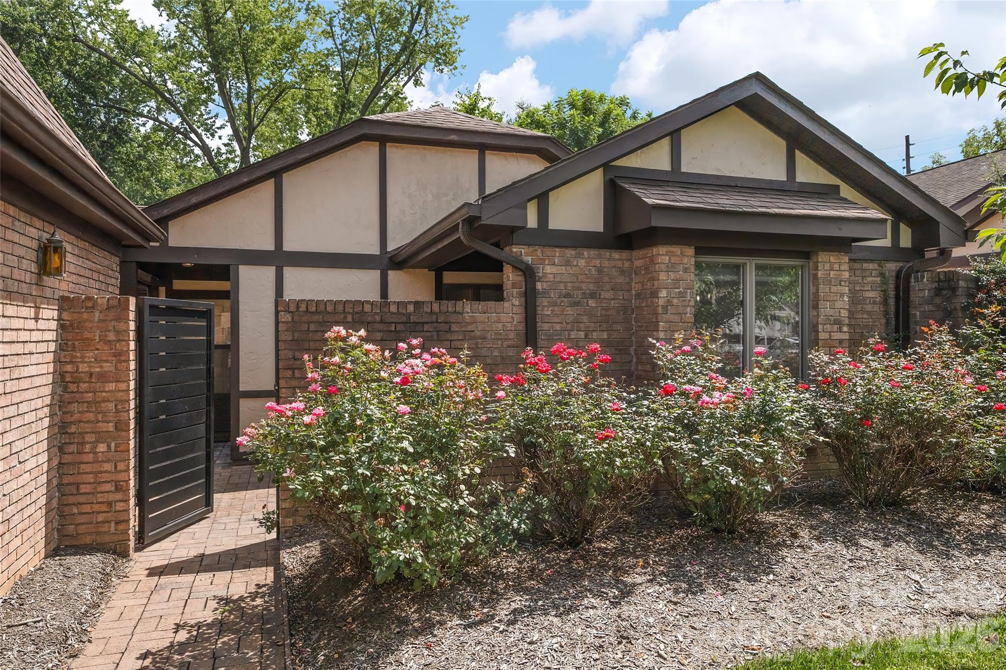 26 Lodge Lane Property Photo 2