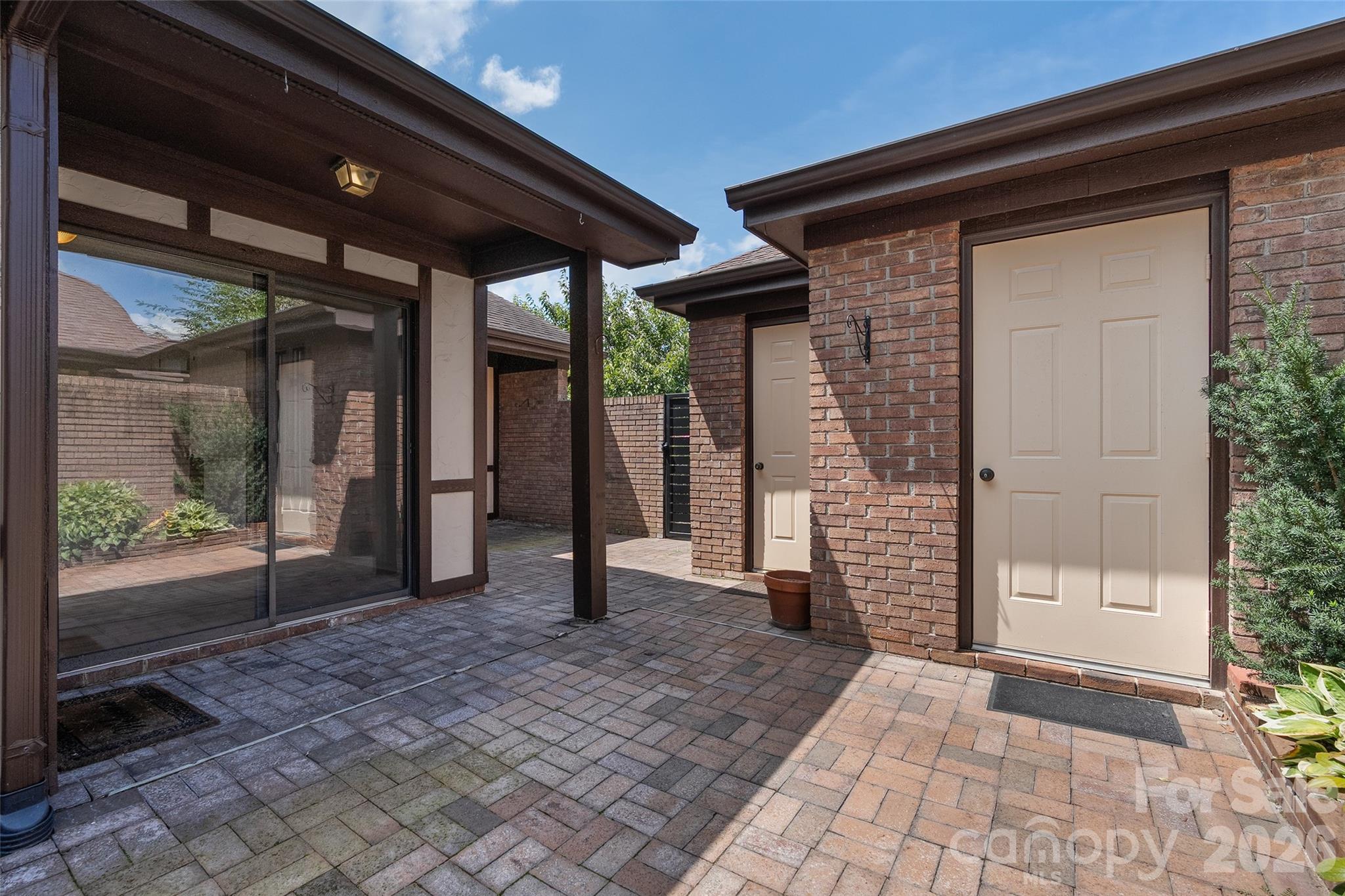26 Lodge Lane Property Photo 3