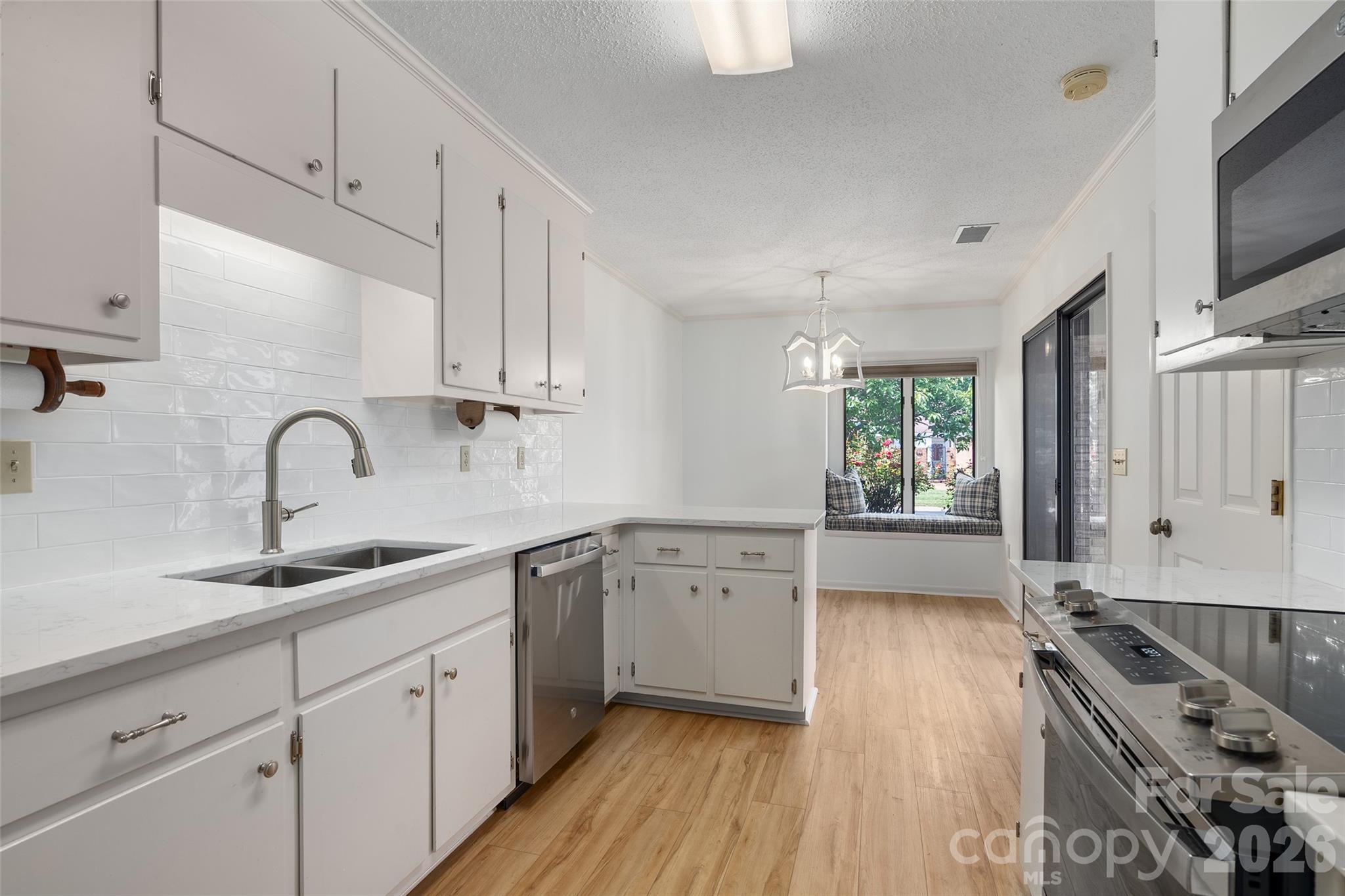 26 Lodge Lane Property Photo 15
