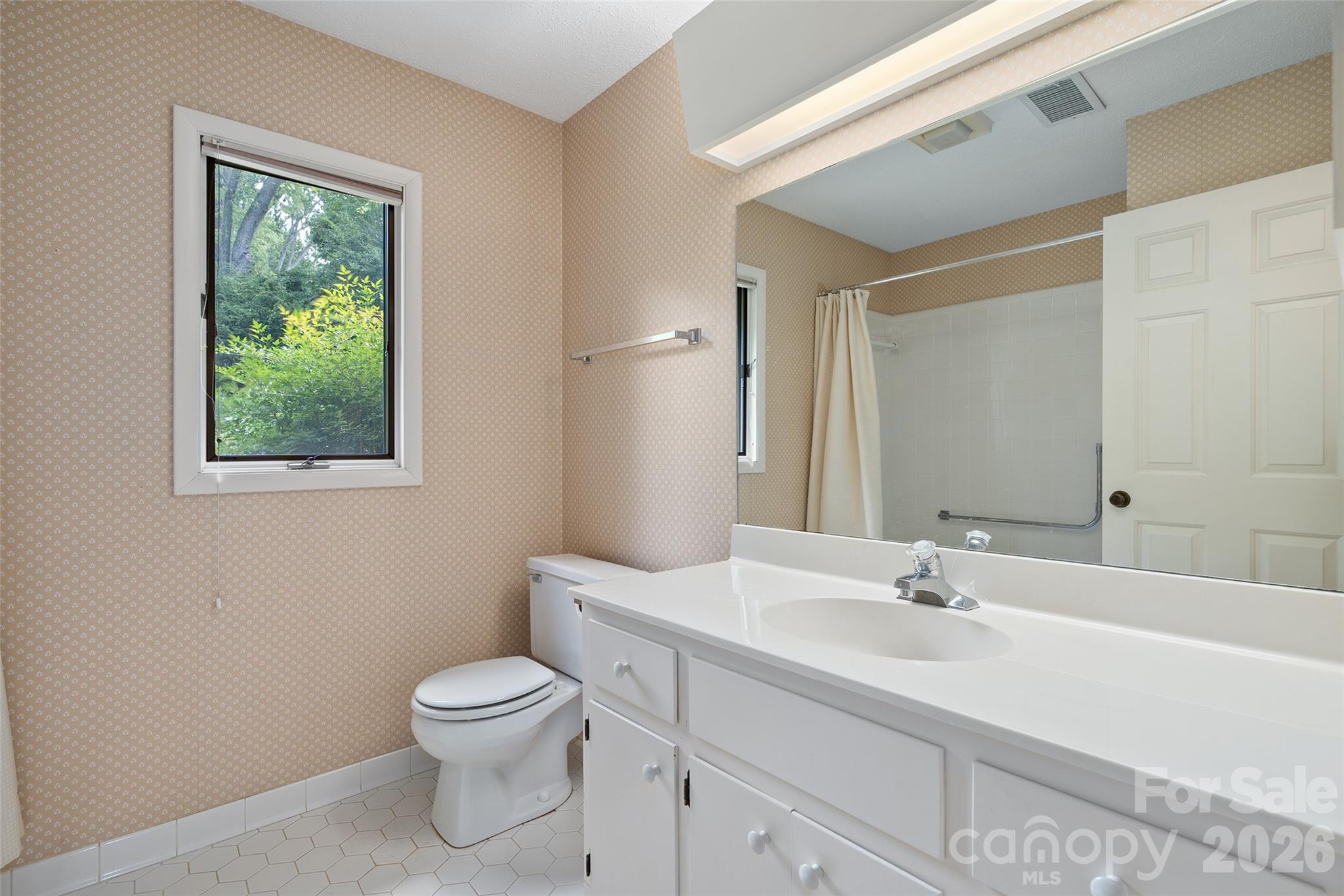 26 Lodge Lane Property Photo 18