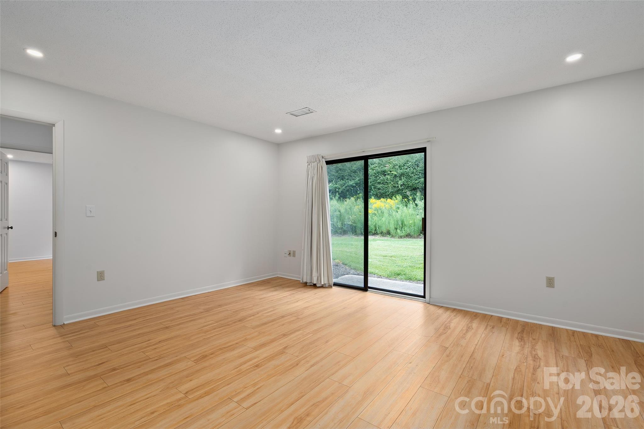 26 Lodge Lane Property Photo 21