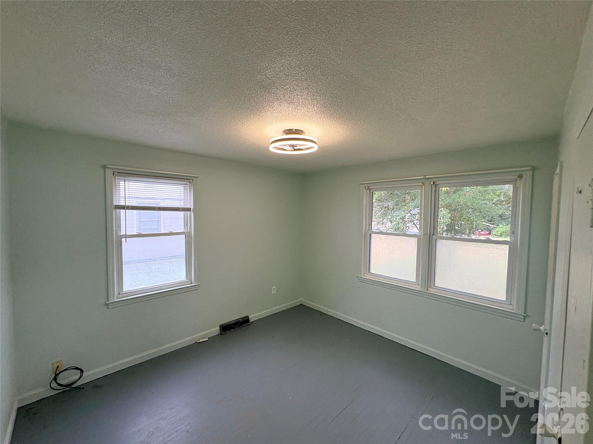 504 Brendale Drive Property Photo 6