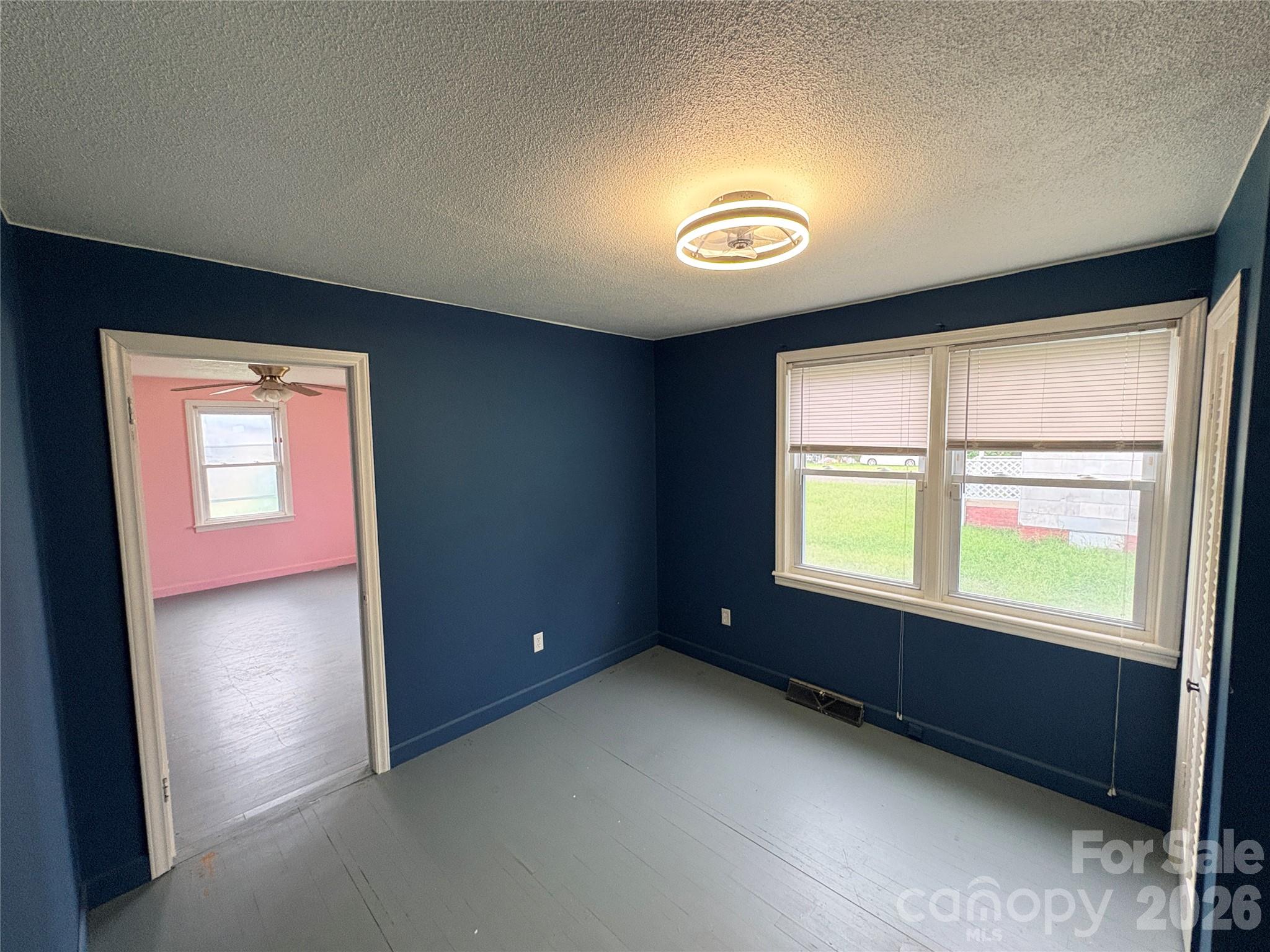 504 Brendale Drive Property Photo 7