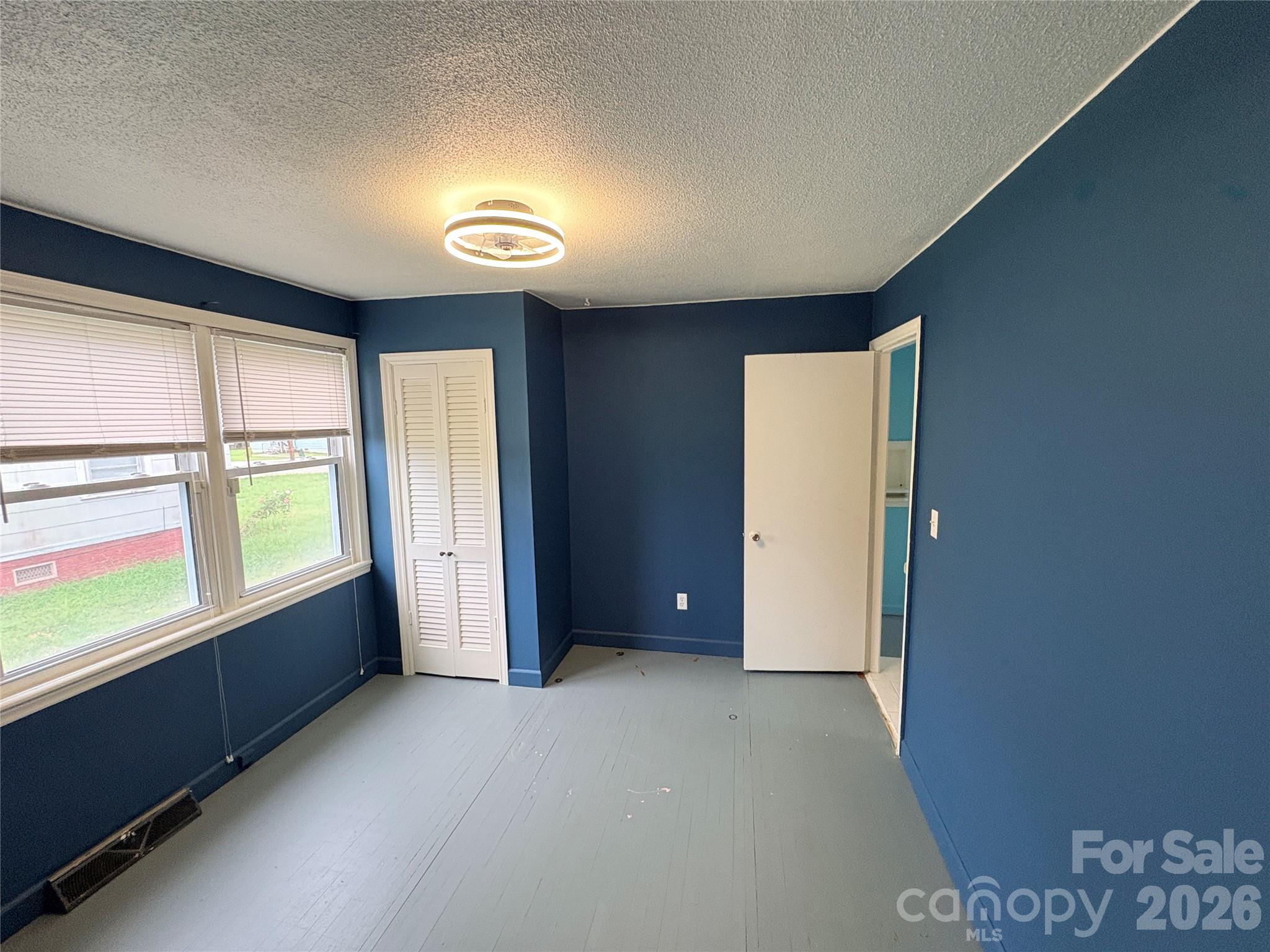 504 Brendale Drive Property Photo 8