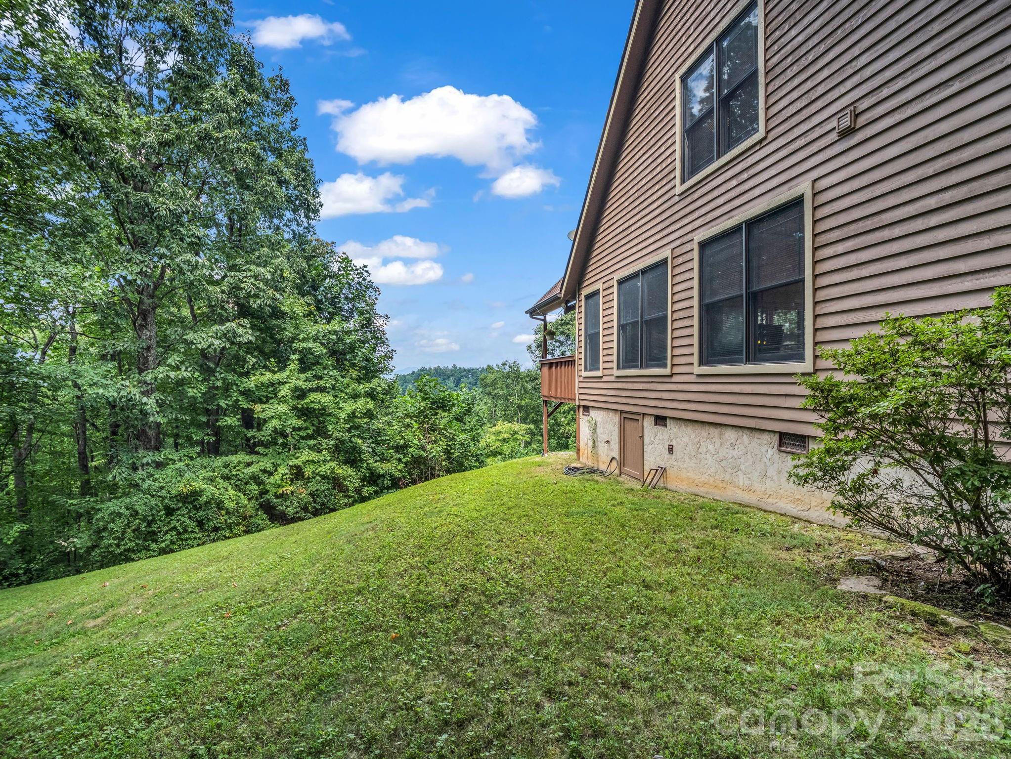 121 Mitchell View Drive Property Photo 33