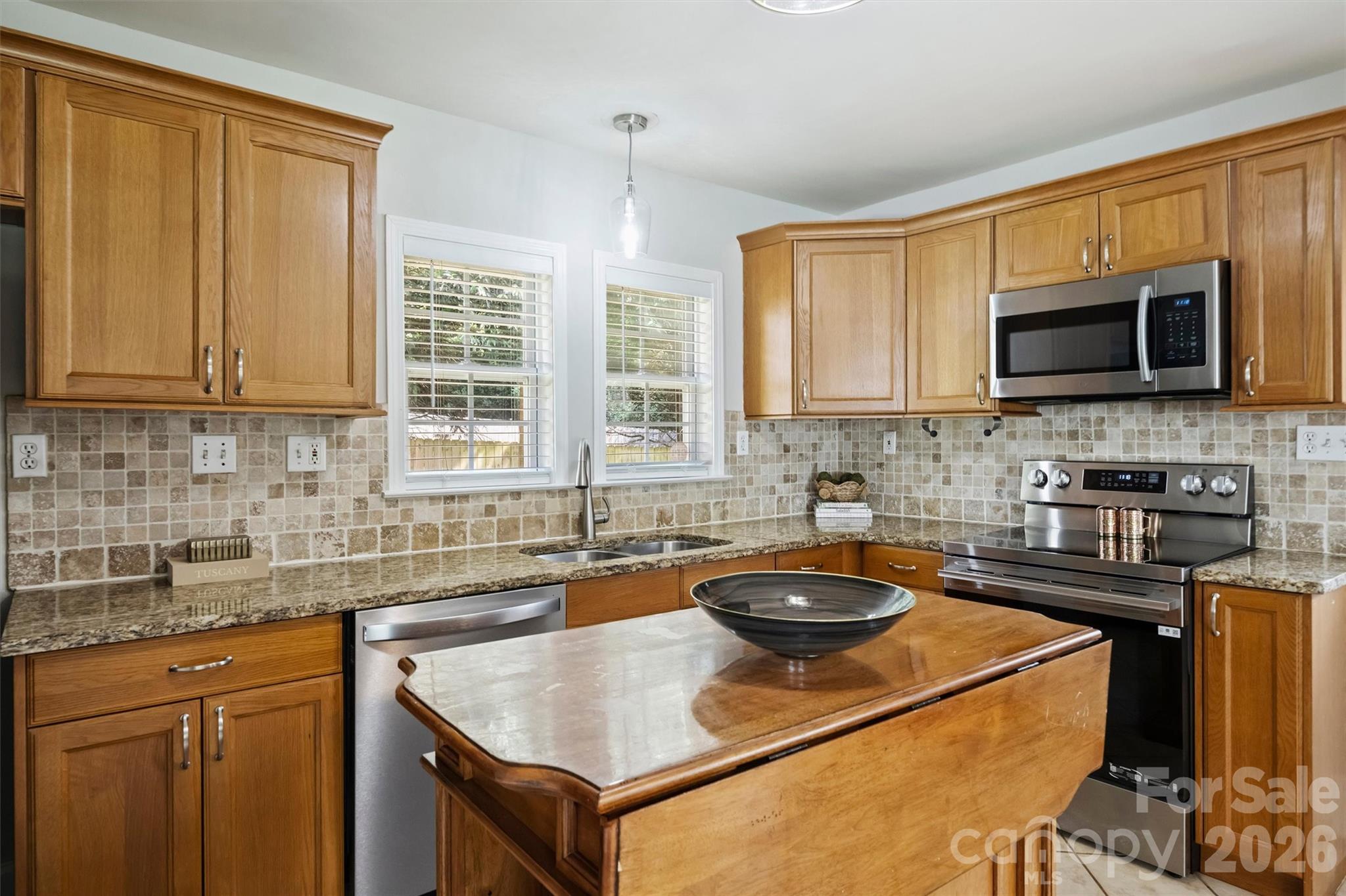 1323 Carolyn Drive Property Photo 13
