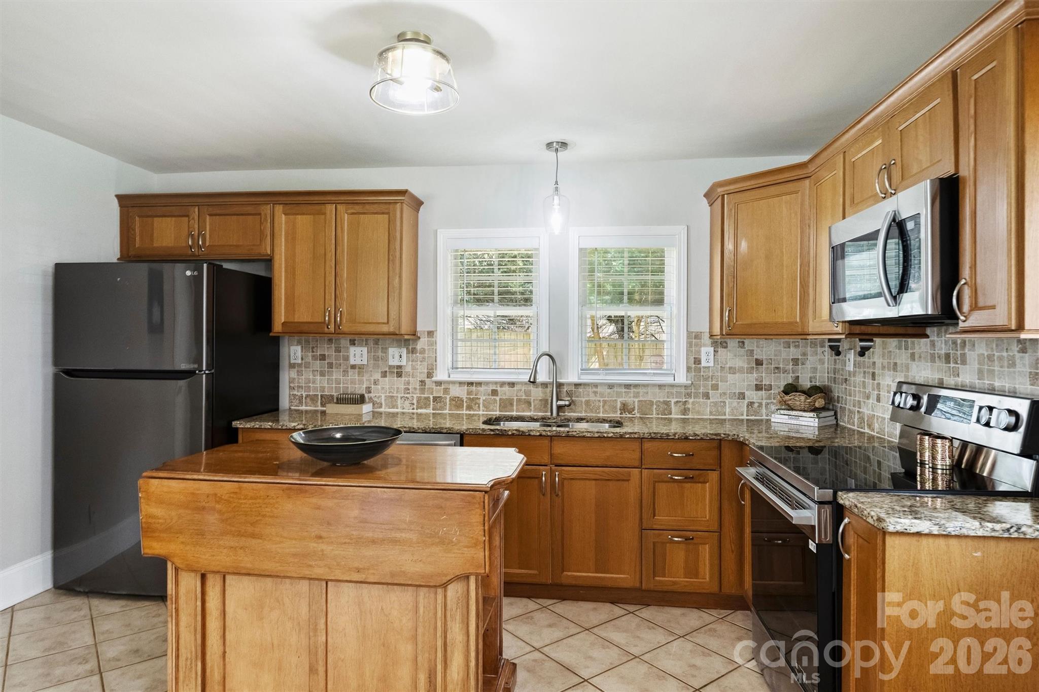 1323 Carolyn Drive Property Photo 15