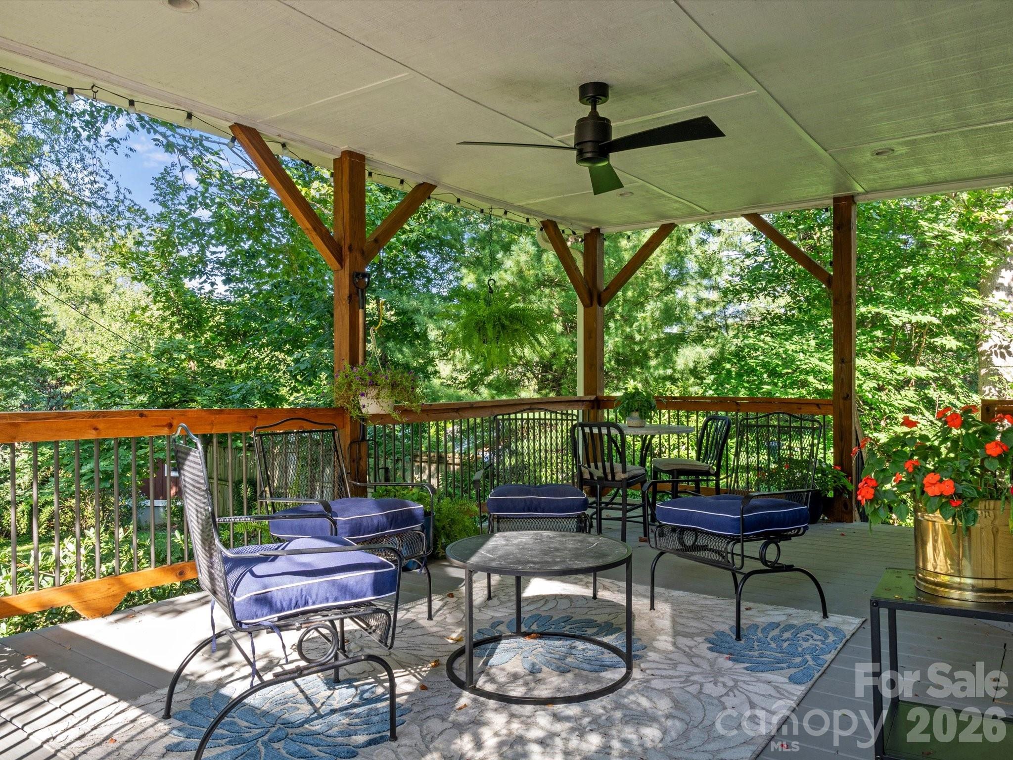 110 Aurora Drive Property Photo 39
