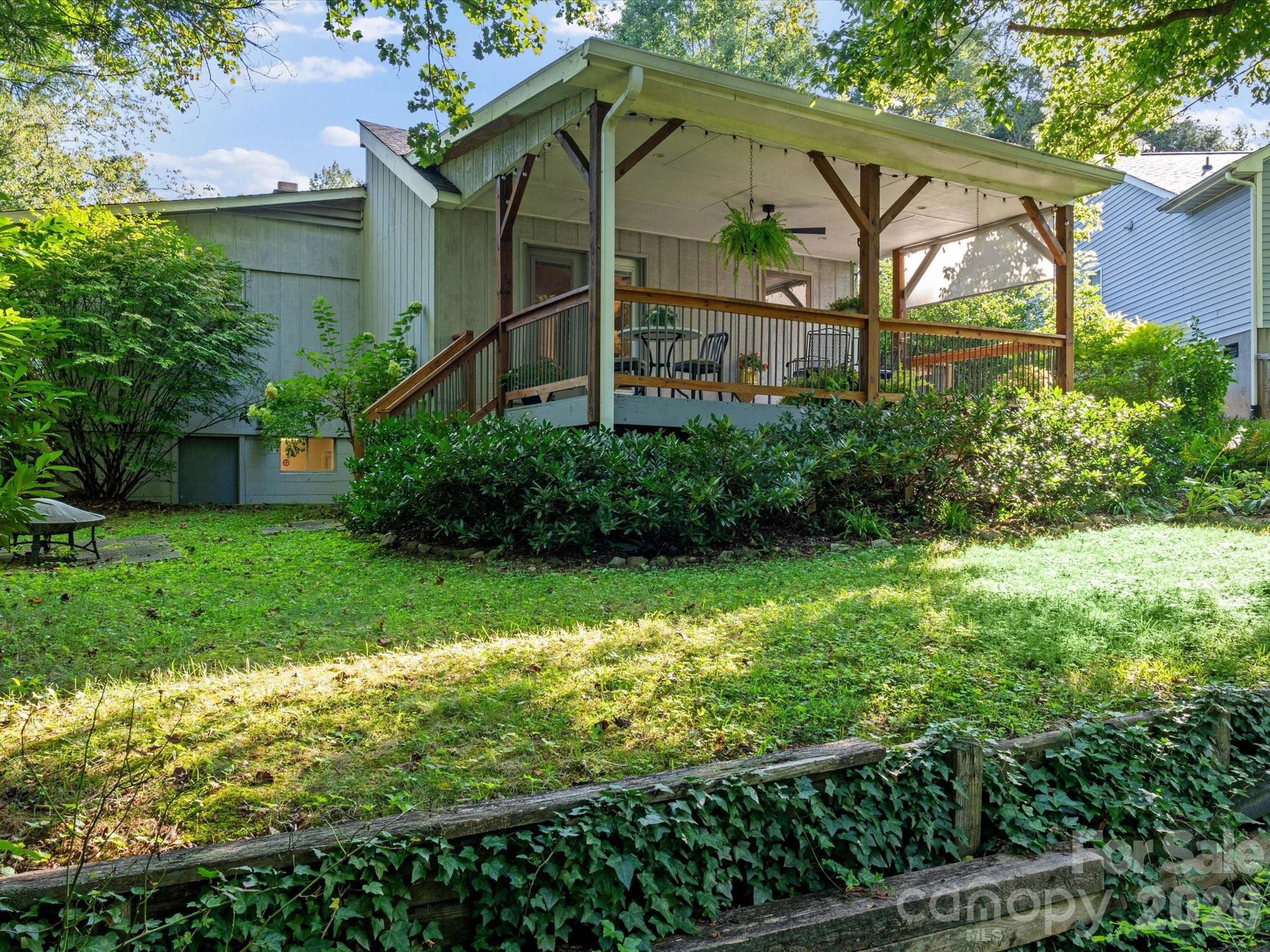 110 Aurora Drive Property Photo 42