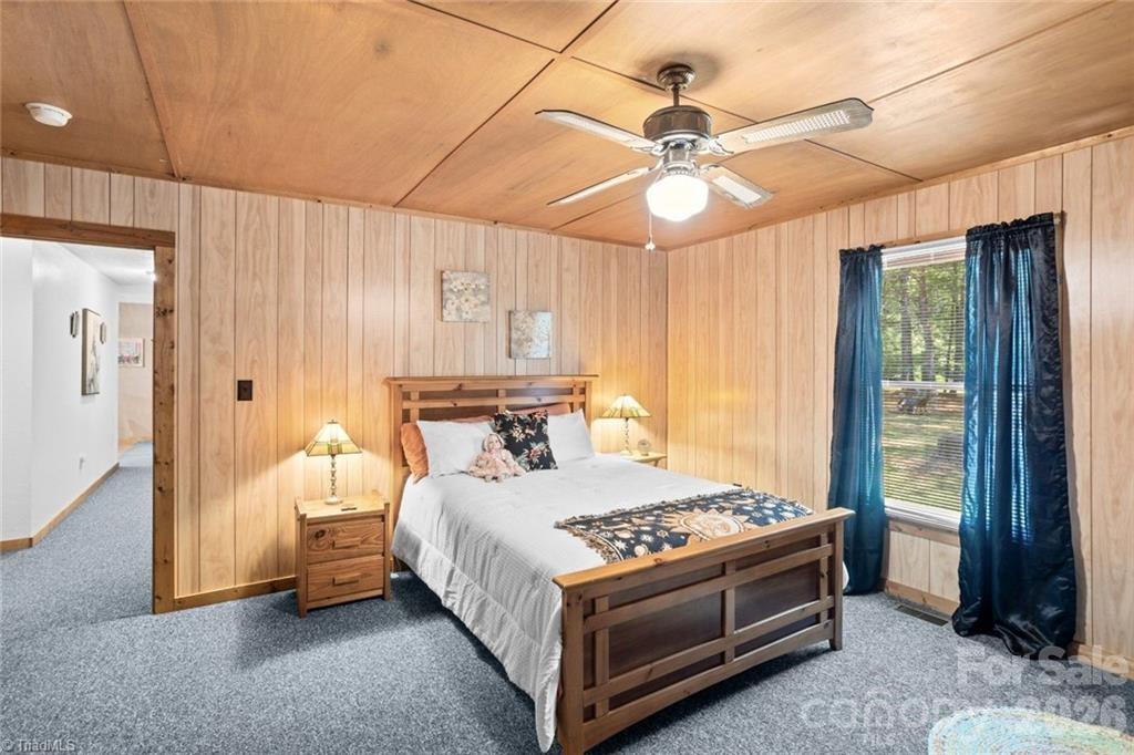143 Mohegan Trail Property Photo 12