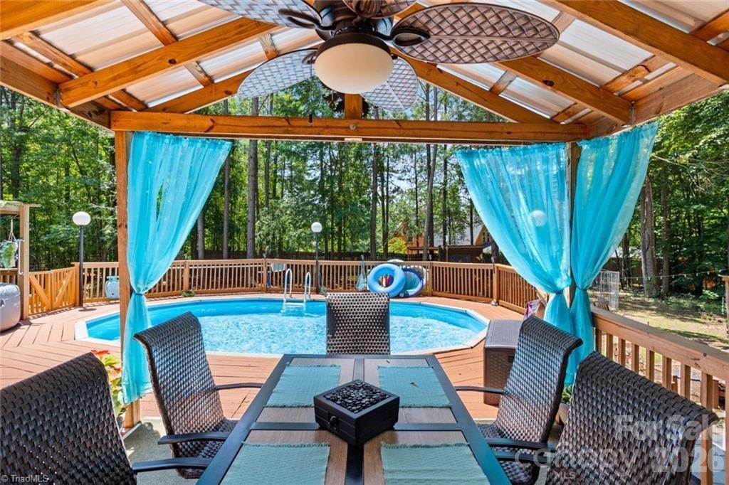 143 Mohegan Trail Property Photo 18