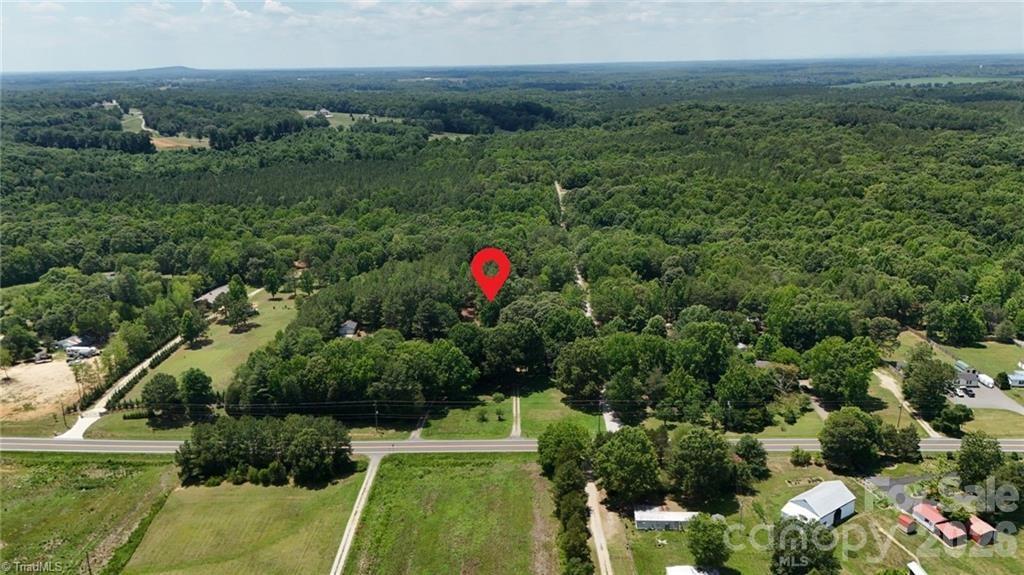 143 Mohegan Trail Property Photo 30