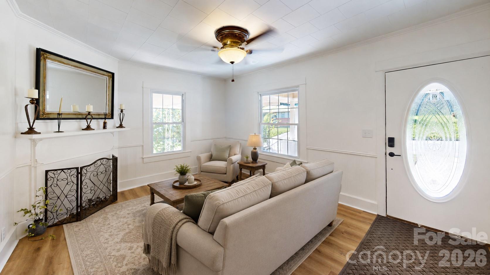 346 Park Avenue Property Photo 6