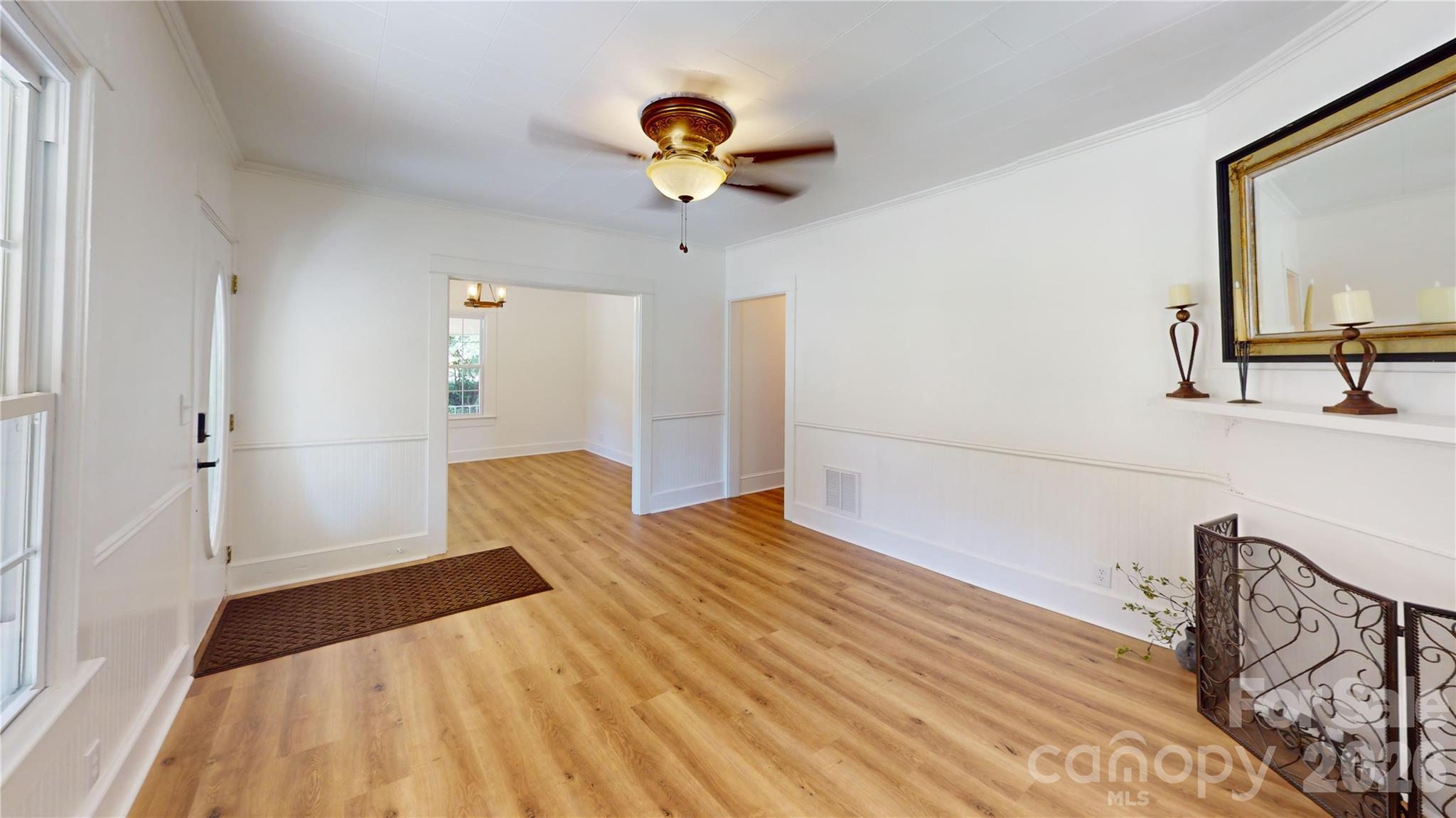 346 Park Avenue Property Photo 16