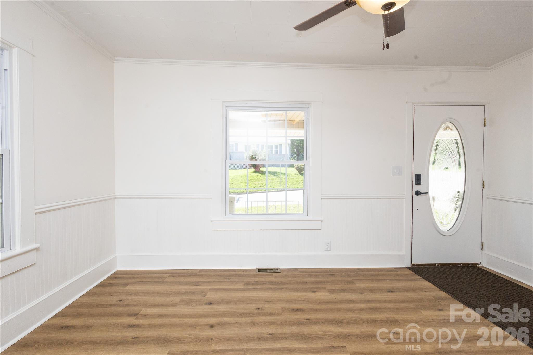 346 Park Avenue Property Photo 19