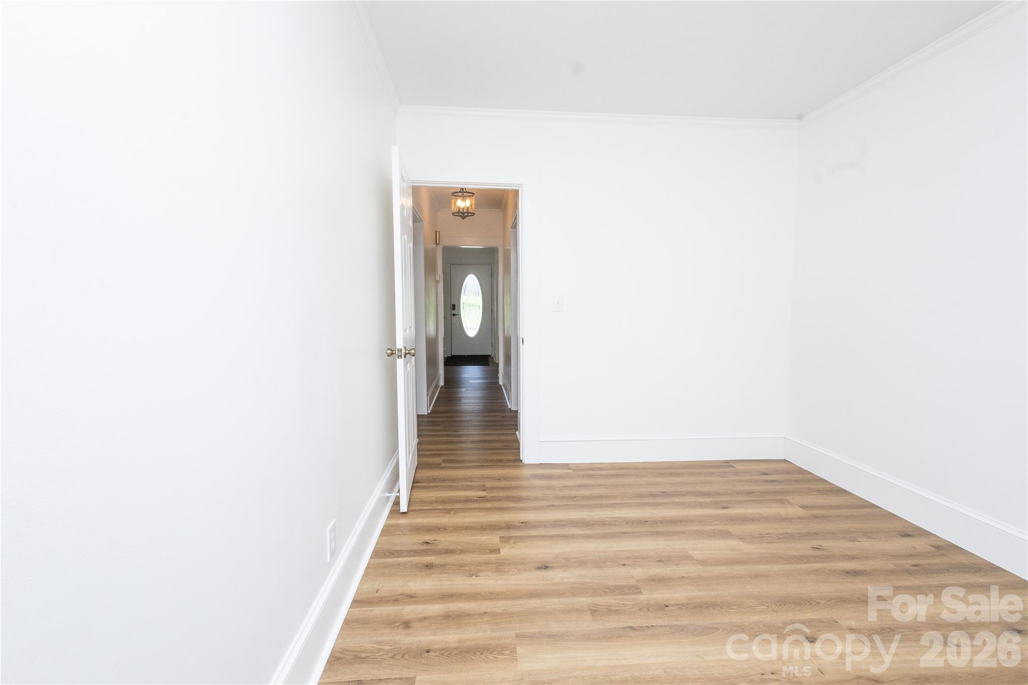 346 Park Avenue Property Photo 31