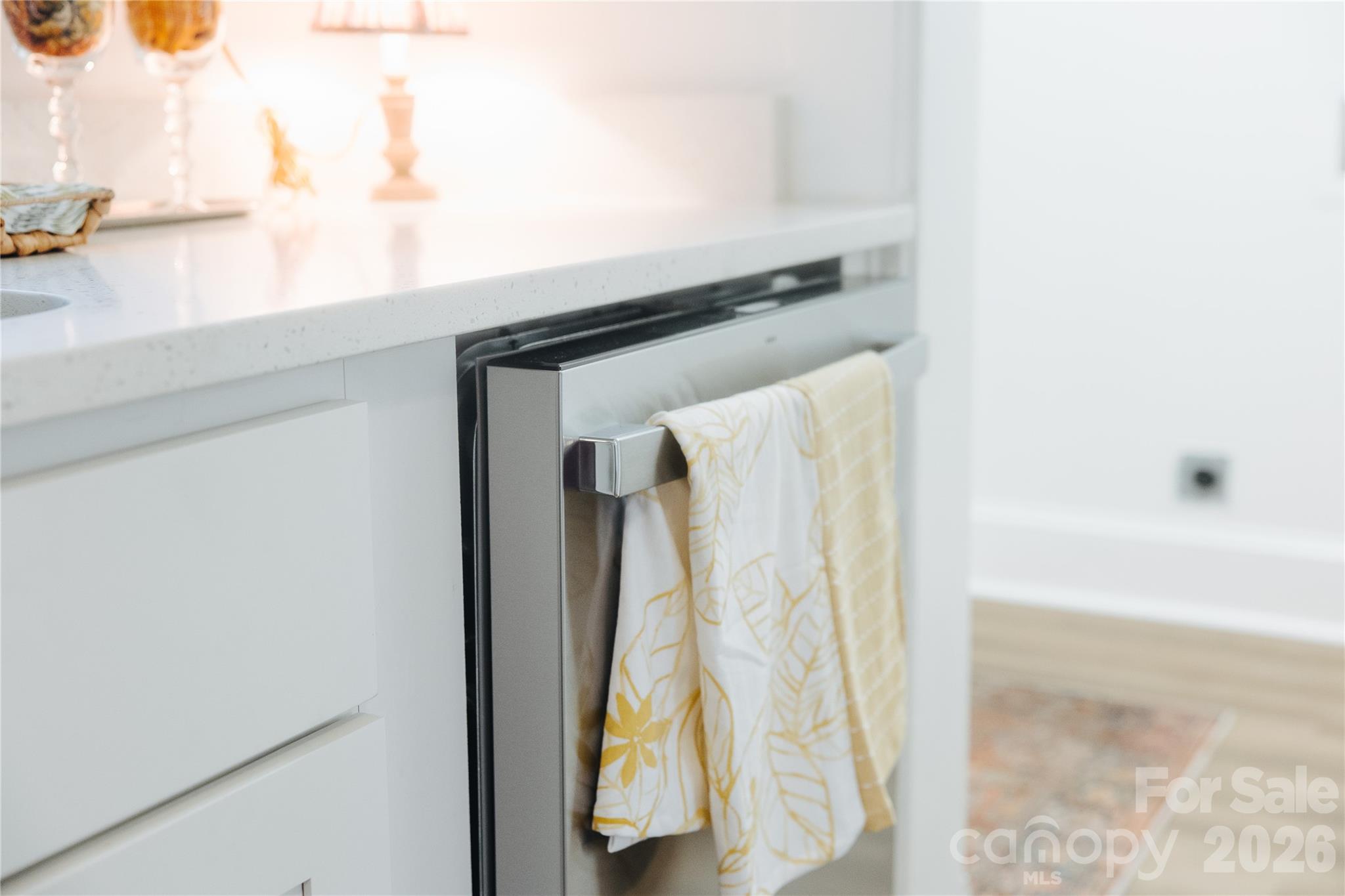 346 Park Avenue Property Photo 45