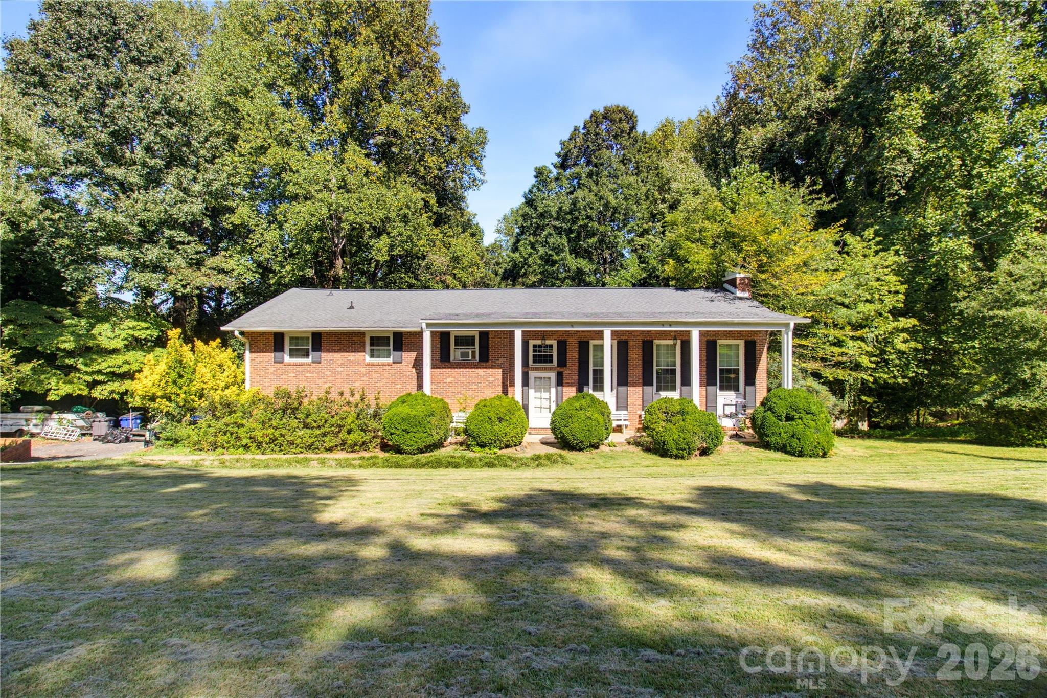 5675 Sweetbriar Road Property Photo 1