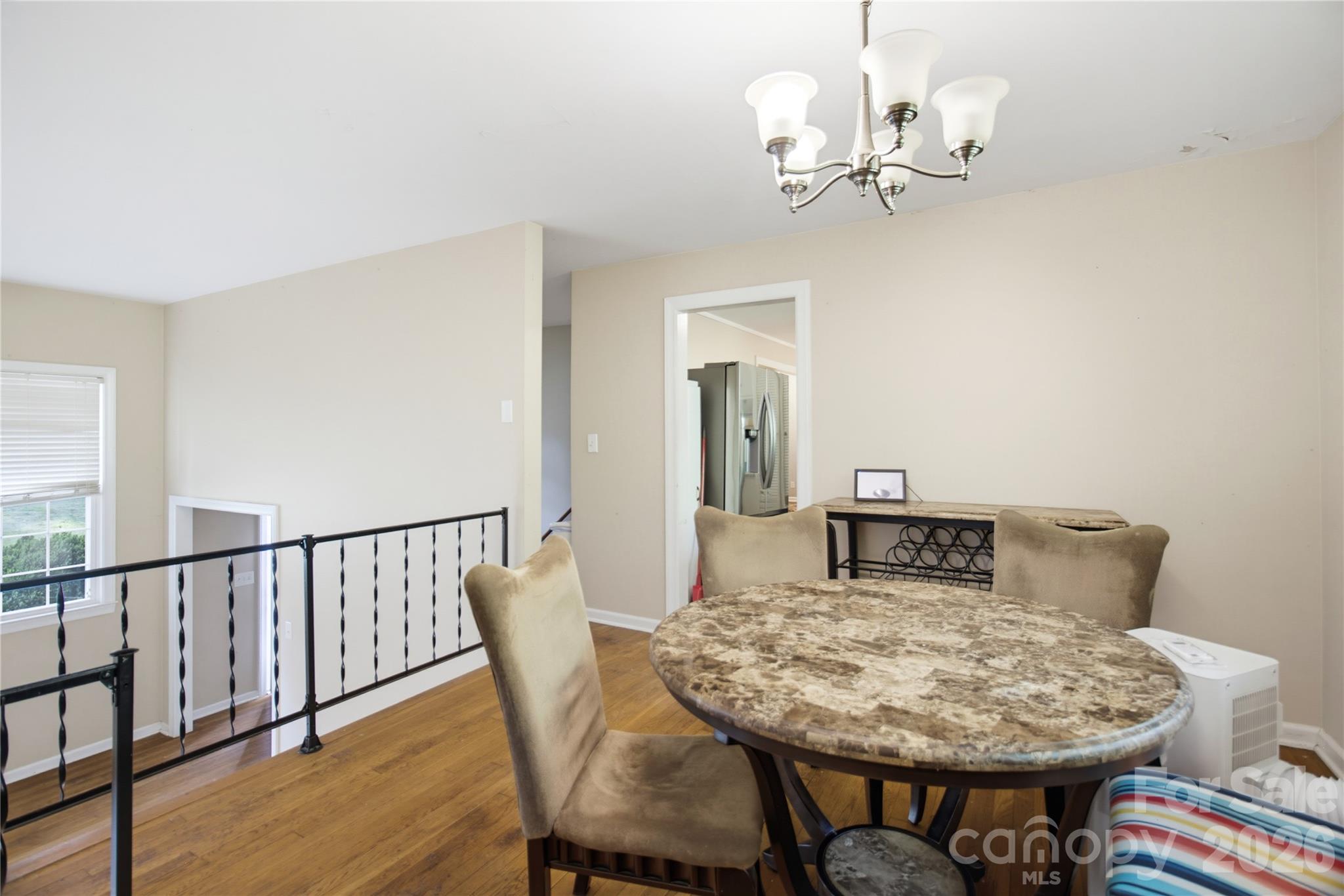 5675 Sweetbriar Road Property Photo 11