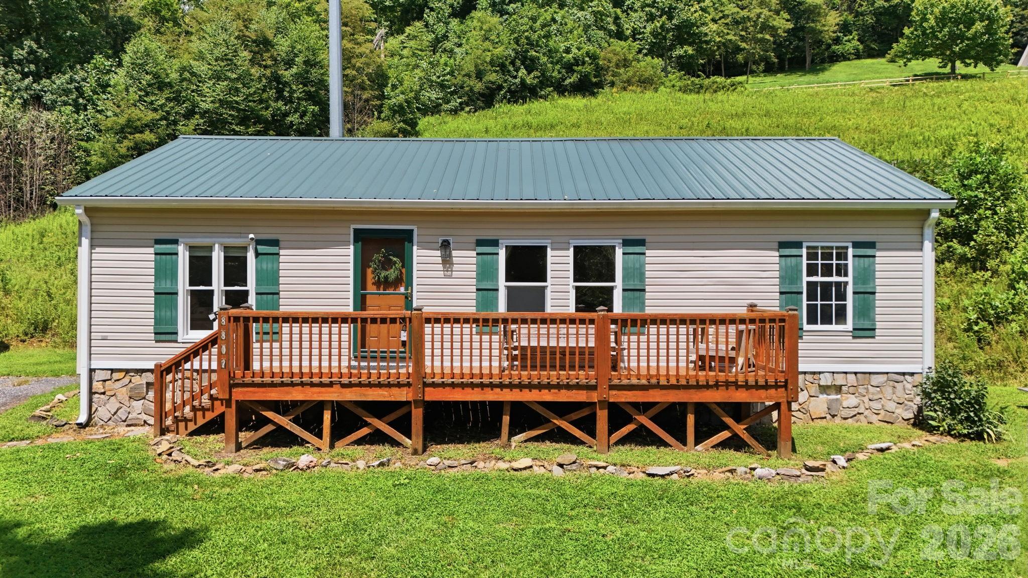 8807 Nc Hwy 194 None Property Photo 1