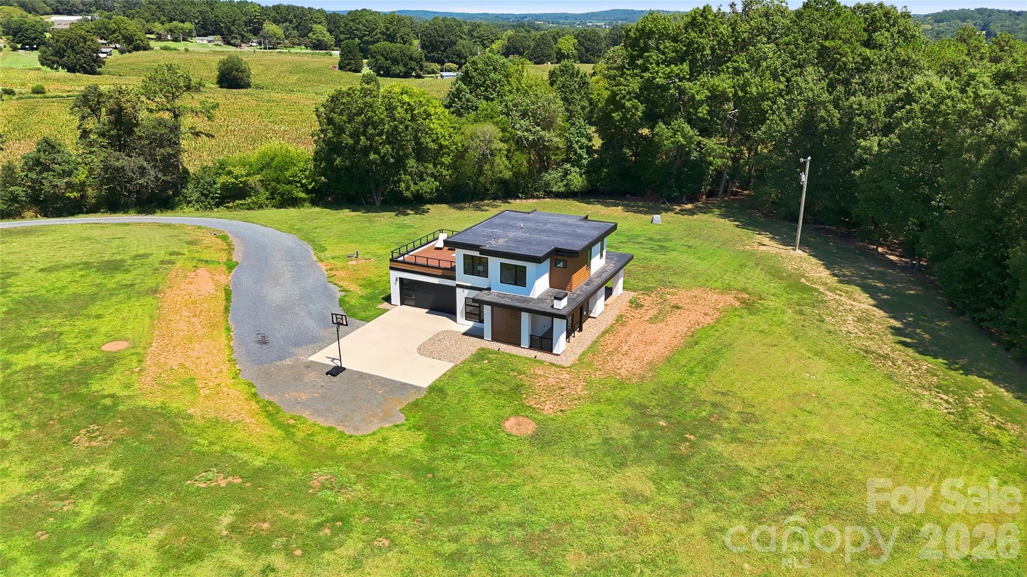 32492 Hugh Road Property Photo 1