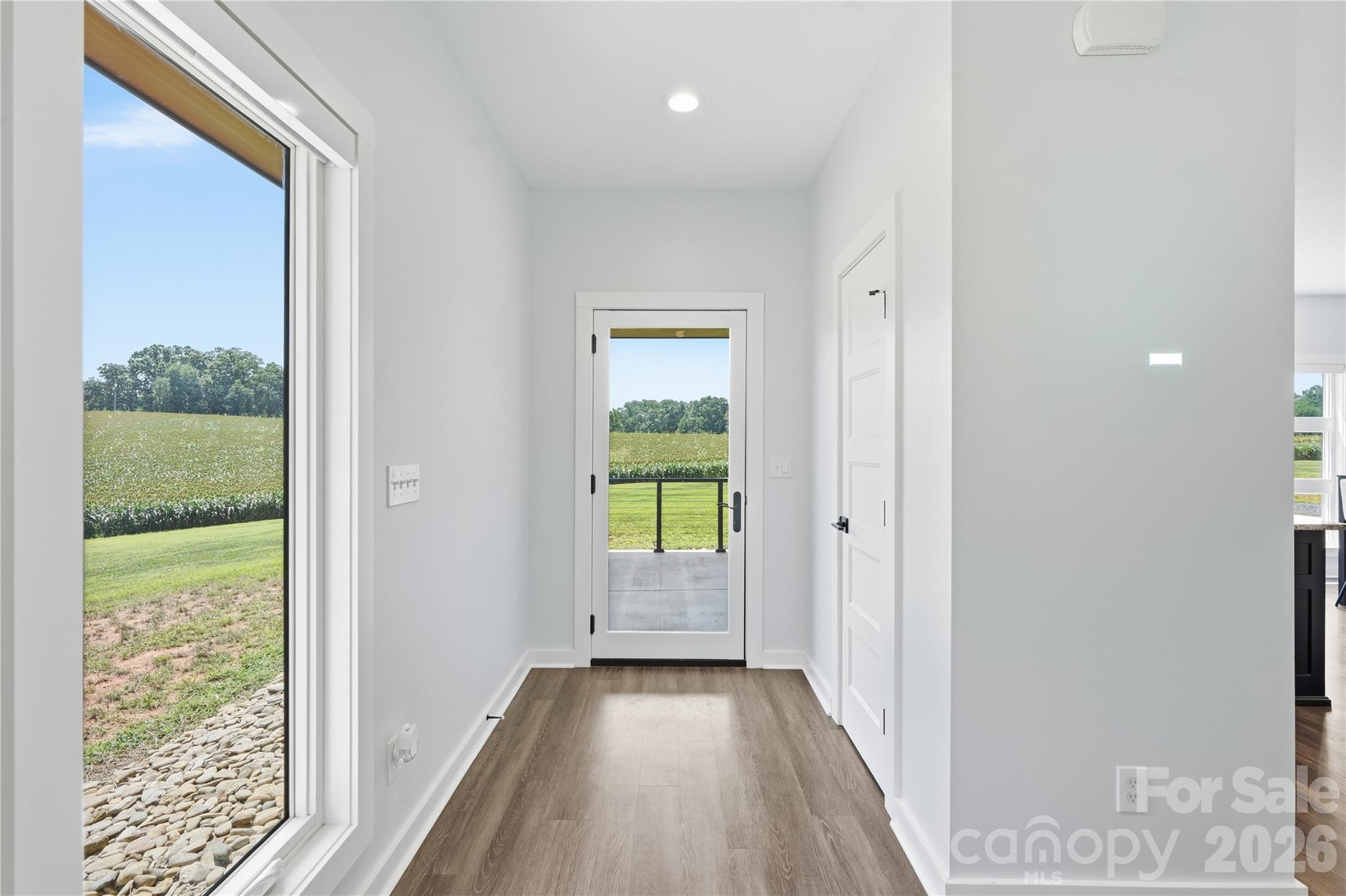 32492 Hugh Road Property Photo 4
