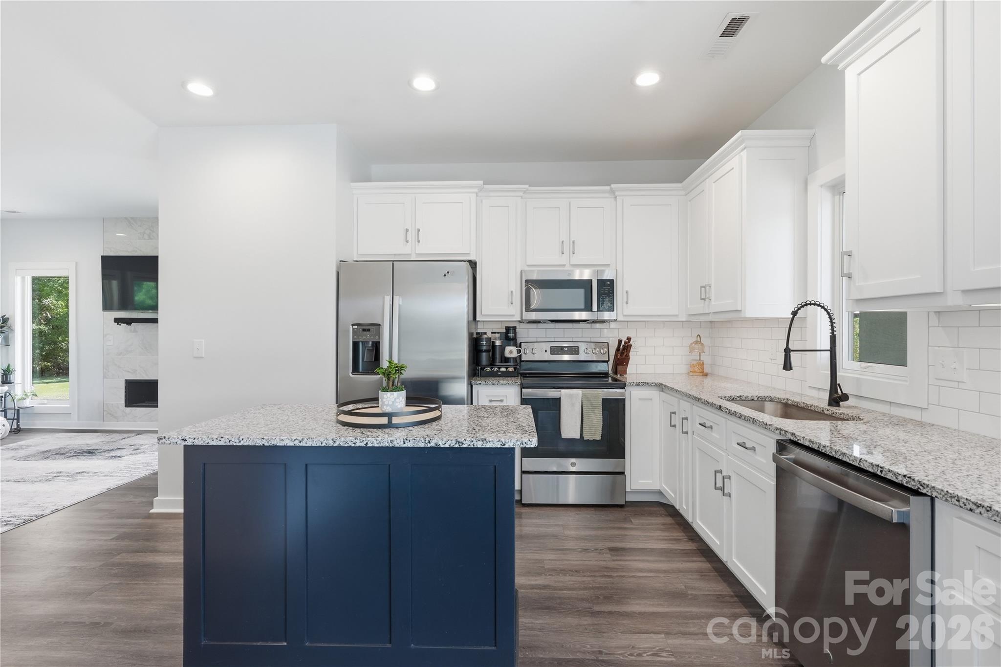 32492 Hugh Road Property Photo 10