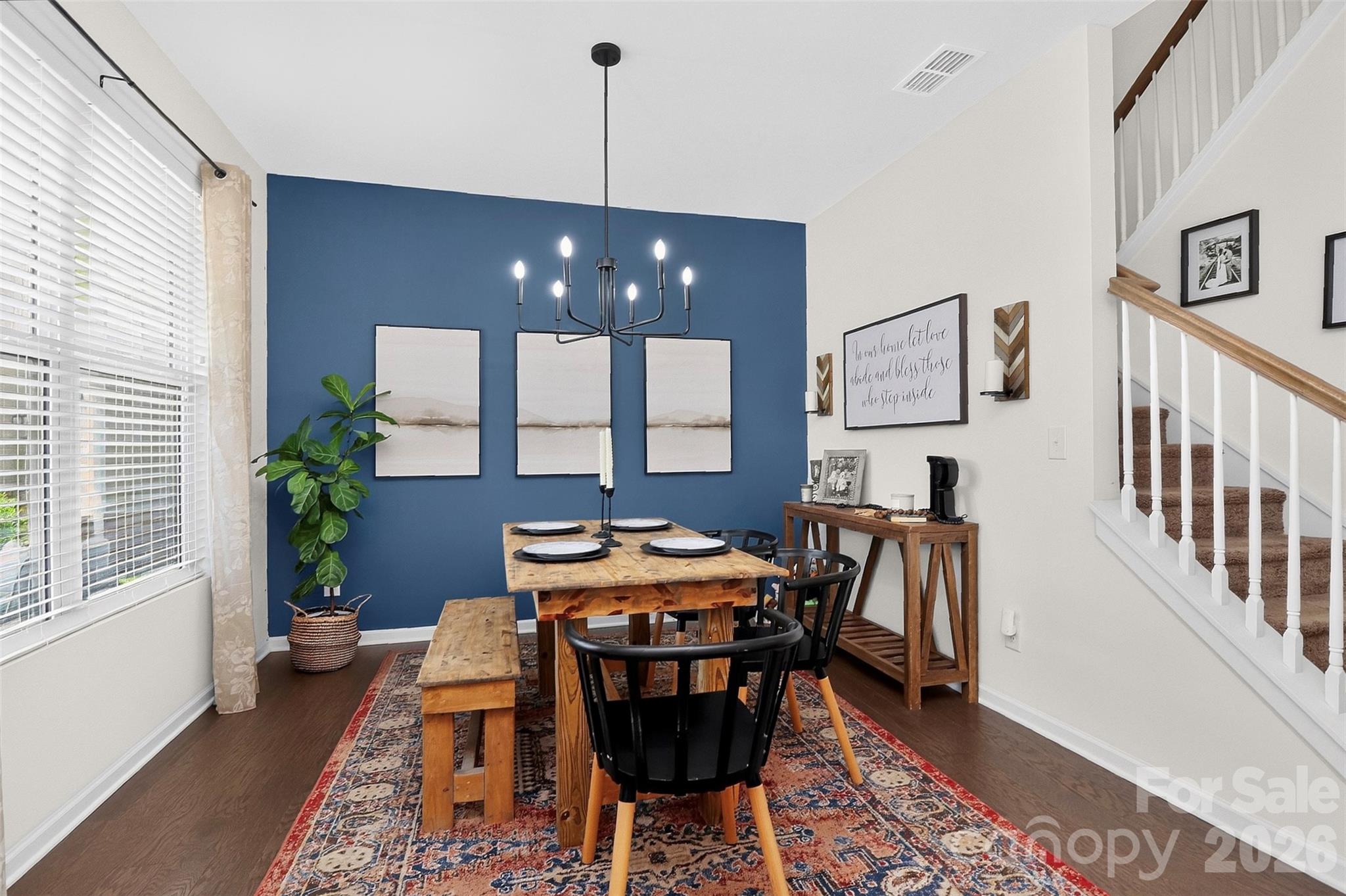 2819 Dominion Court Property Photo 7