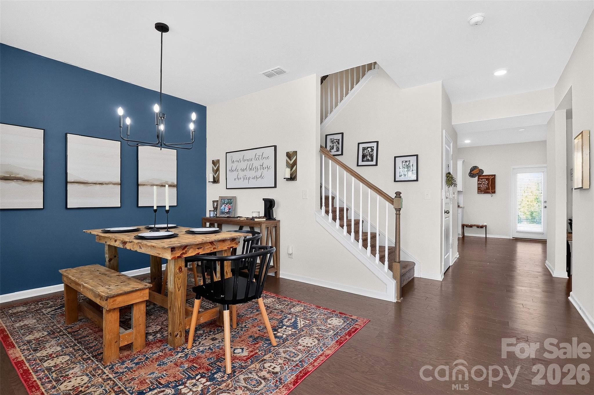 2819 Dominion Court Property Photo 8