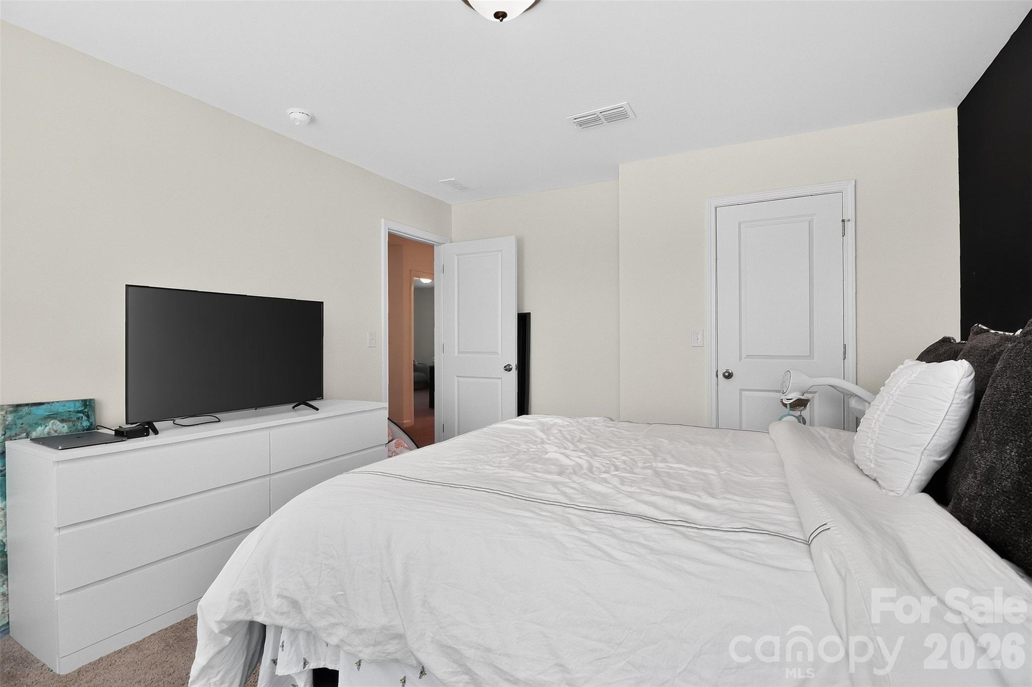 2819 Dominion Court Property Photo 26
