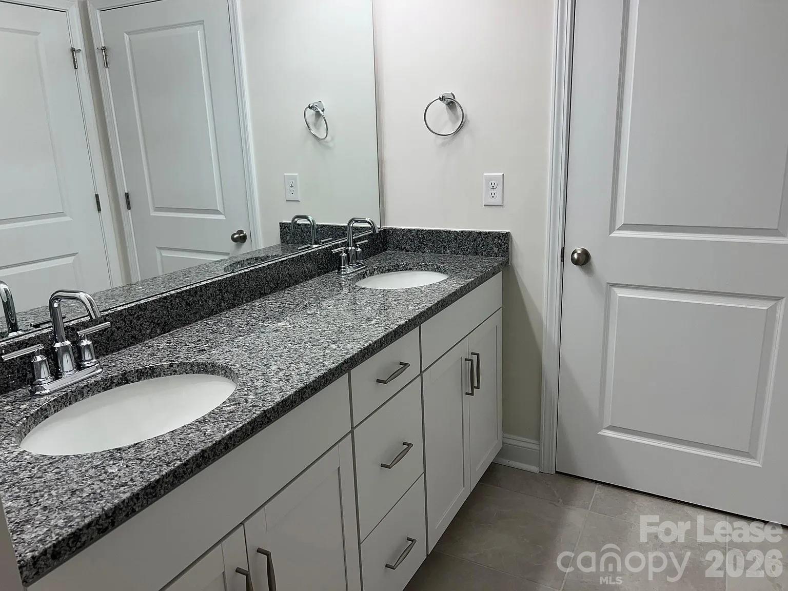 7899 Iron Road Property Photo 7