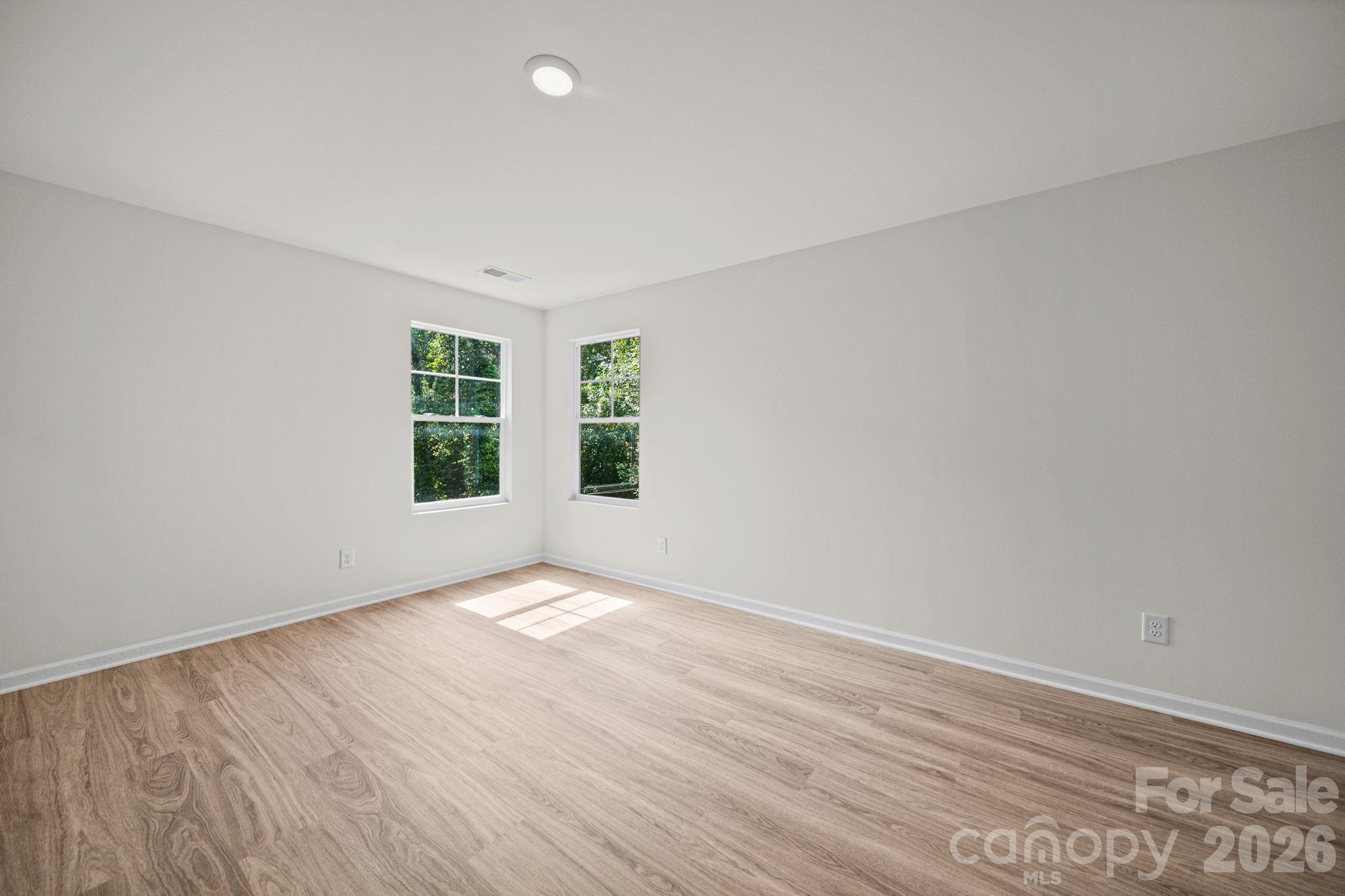 203 Hermitage Court Property Photo 18