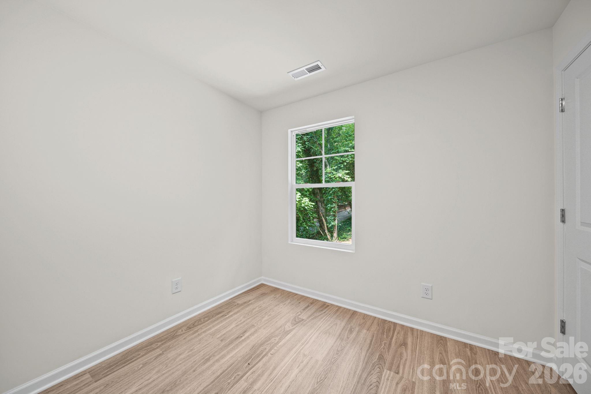 203 Hermitage Court Property Photo 26