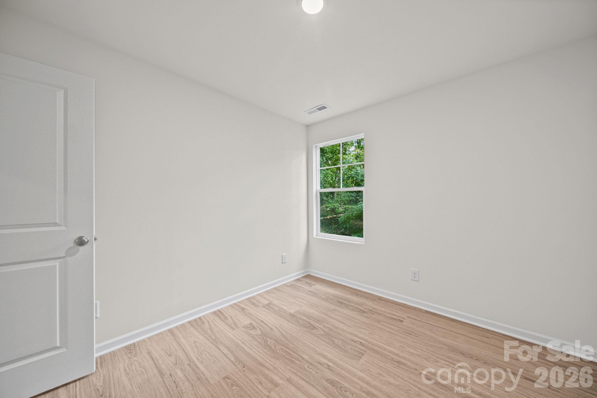 203 Hermitage Court Property Photo 31
