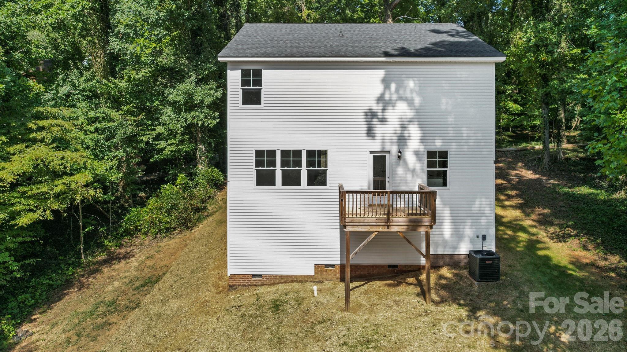 203 Hermitage Court Property Photo 34
