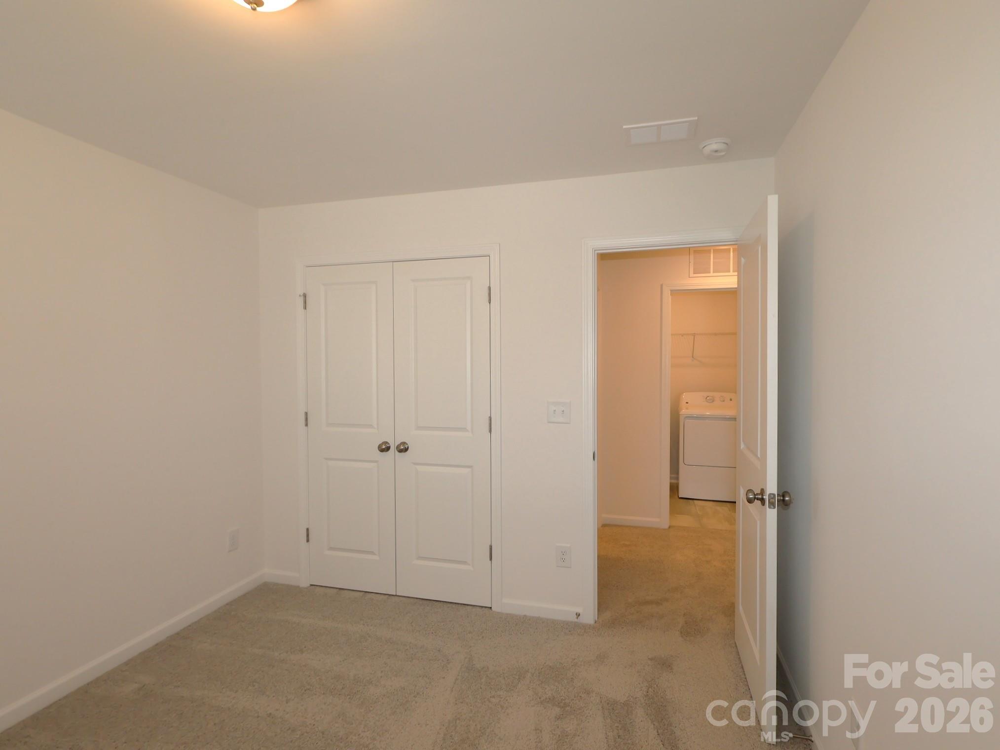 410 Hendley Drive Property Photo 9