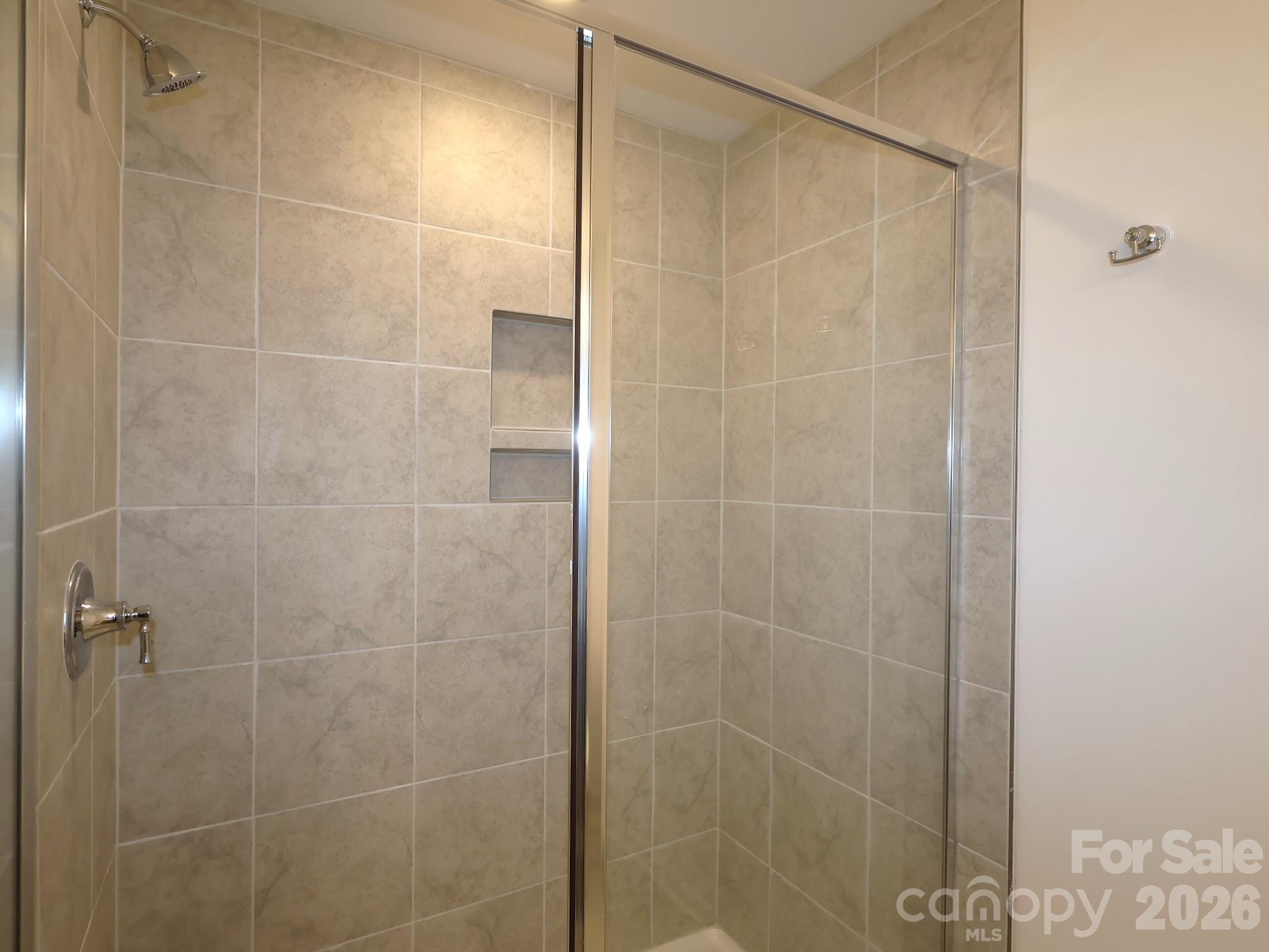 410 Hendley Drive Property Photo 15