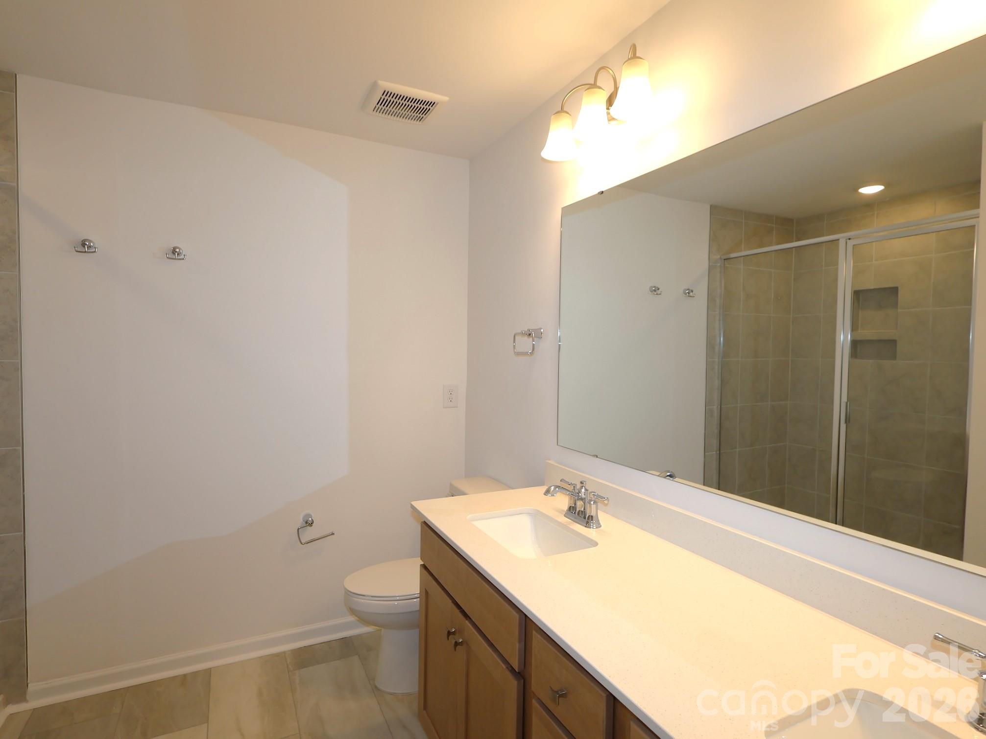 410 Hendley Drive Property Photo 16