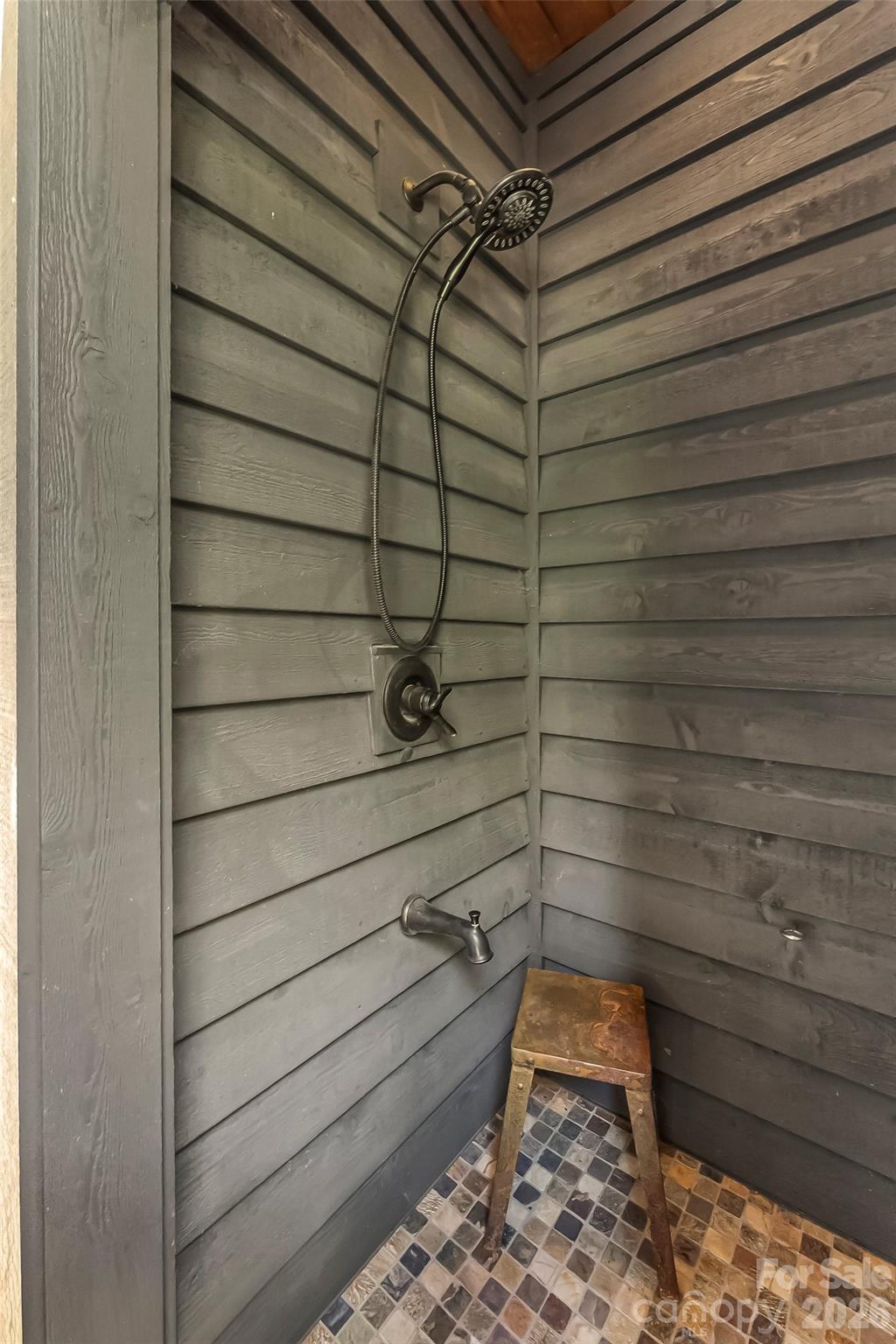 3201 Donahue Drive Property Photo 44