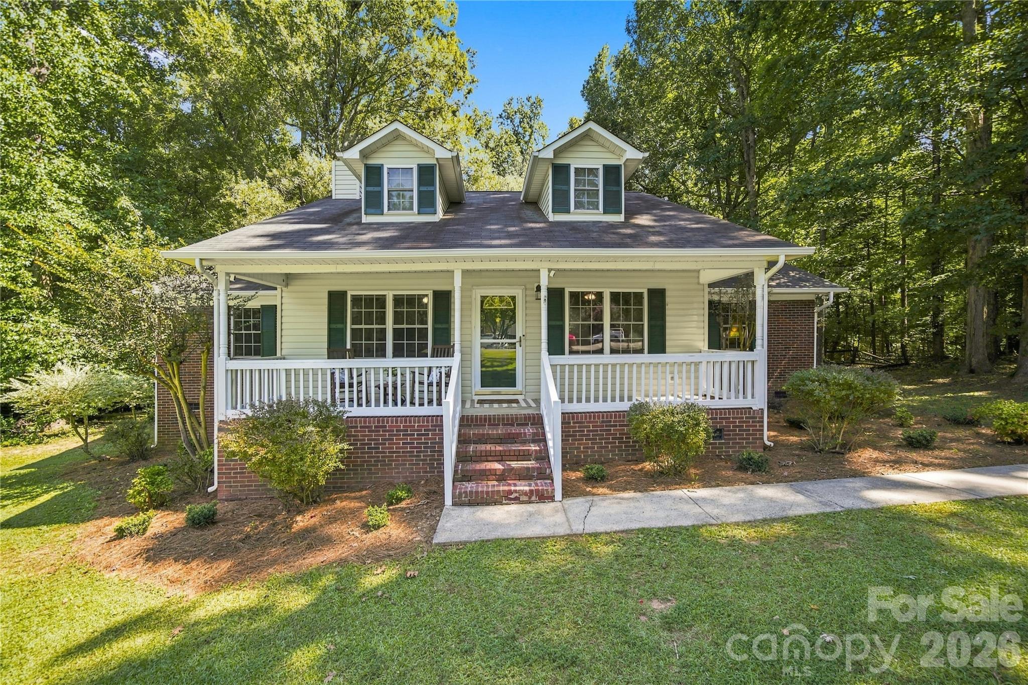 122 Providence Place Property Photo 1