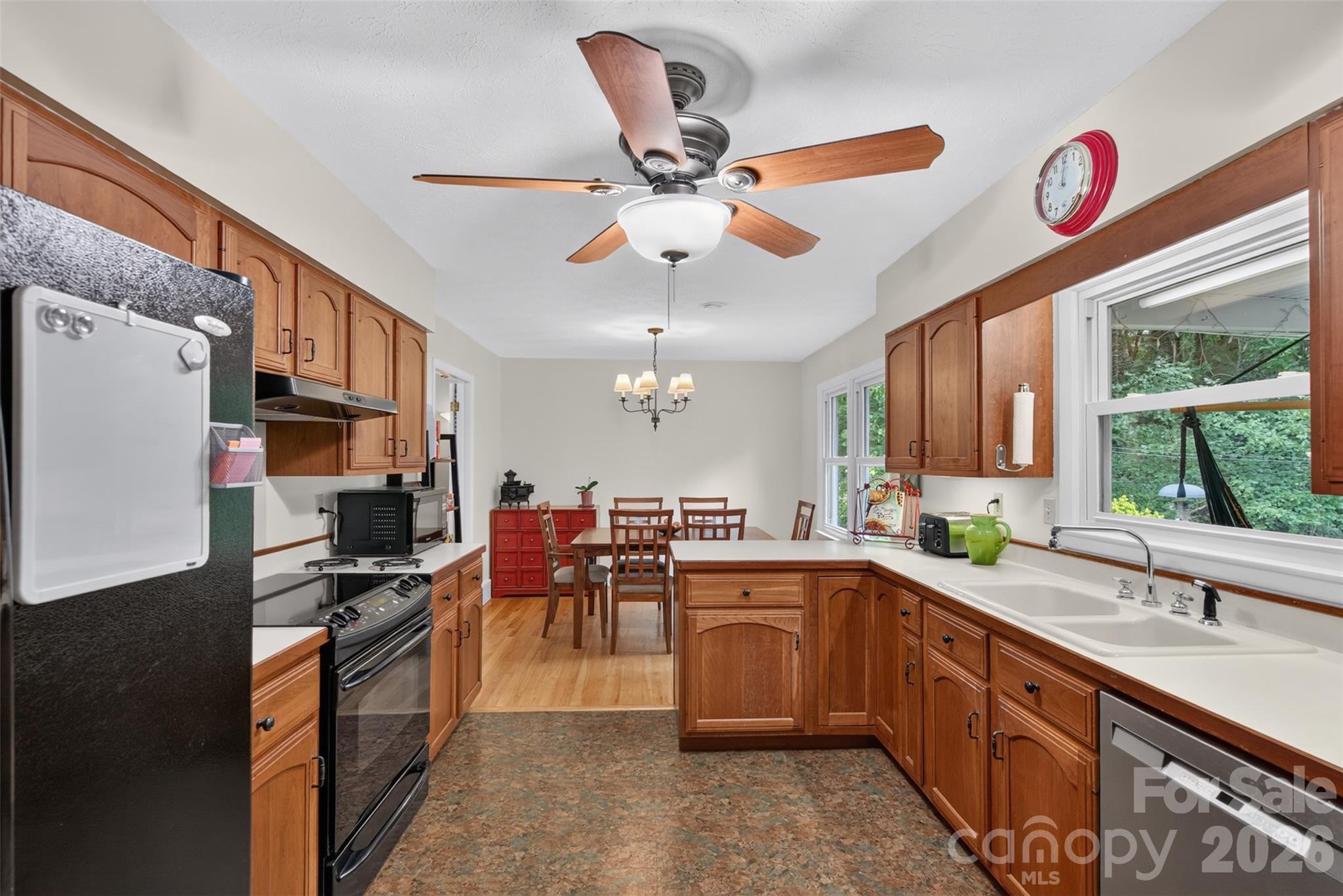 7 Mountainbrook Road Property Photo 11