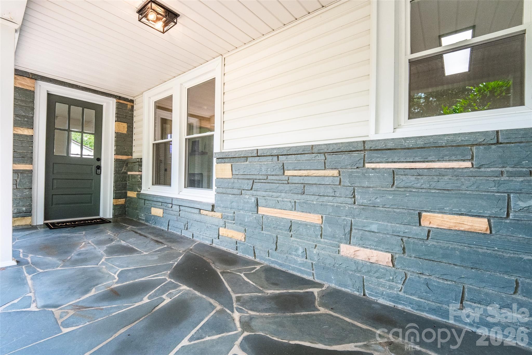 1224 Glenwood Avenue Property Photo 5