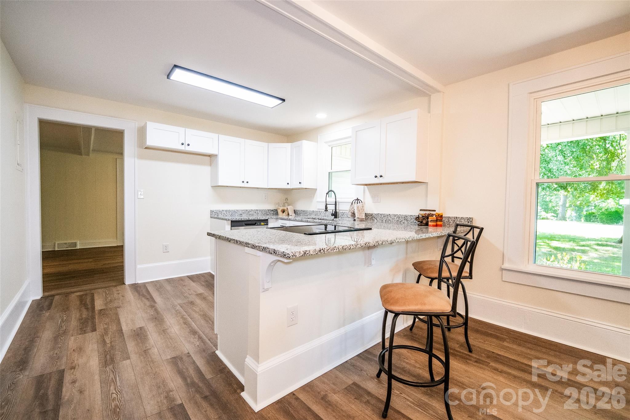 1224 Glenwood Avenue Property Photo 12