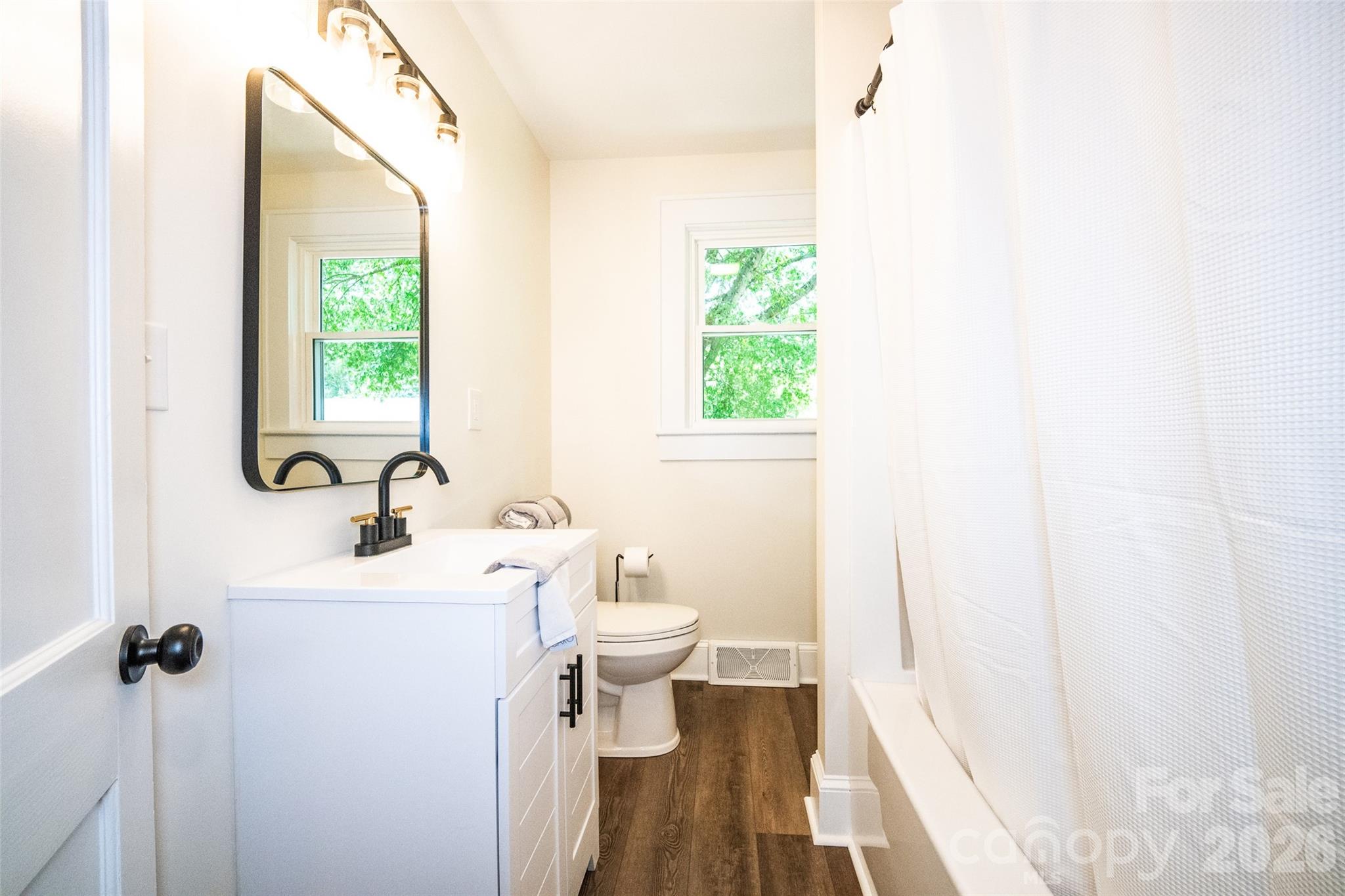 1224 Glenwood Avenue Property Photo 20