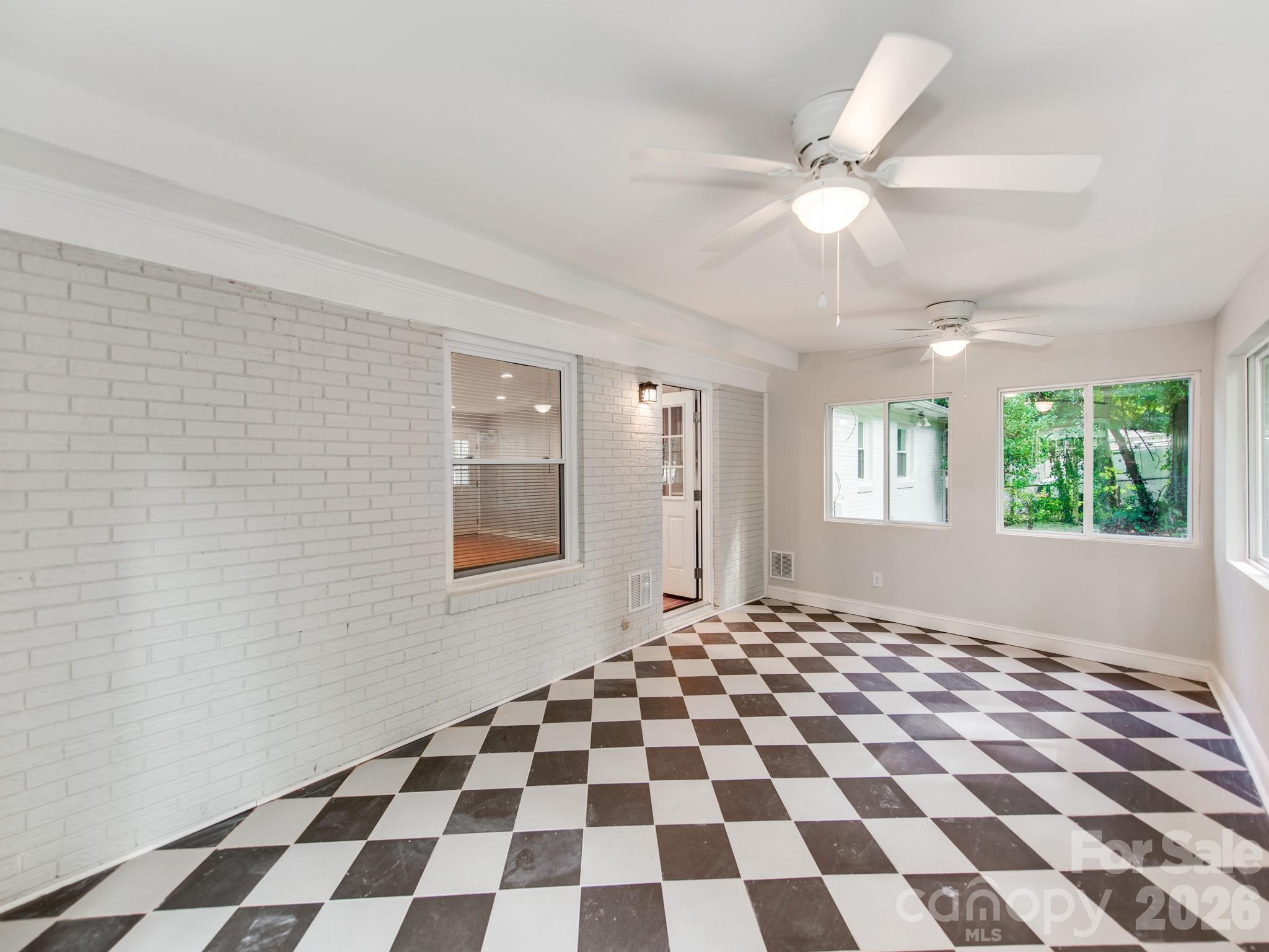 3326 Bonneville Drive Property Photo 16