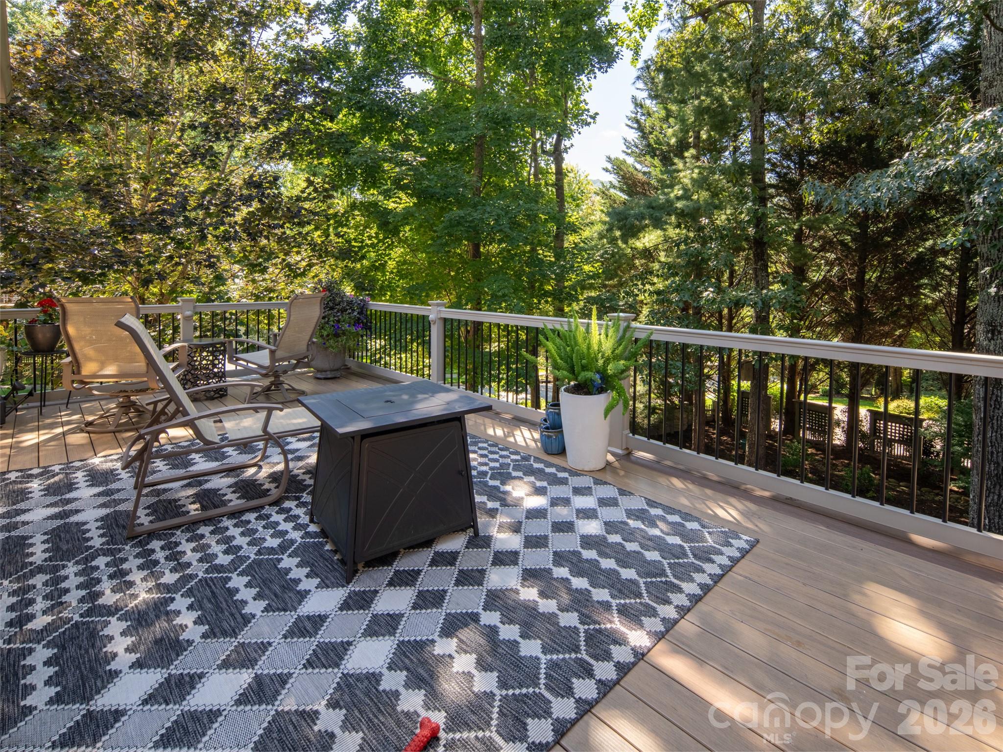 54 Mountain Drive Property Photo 40