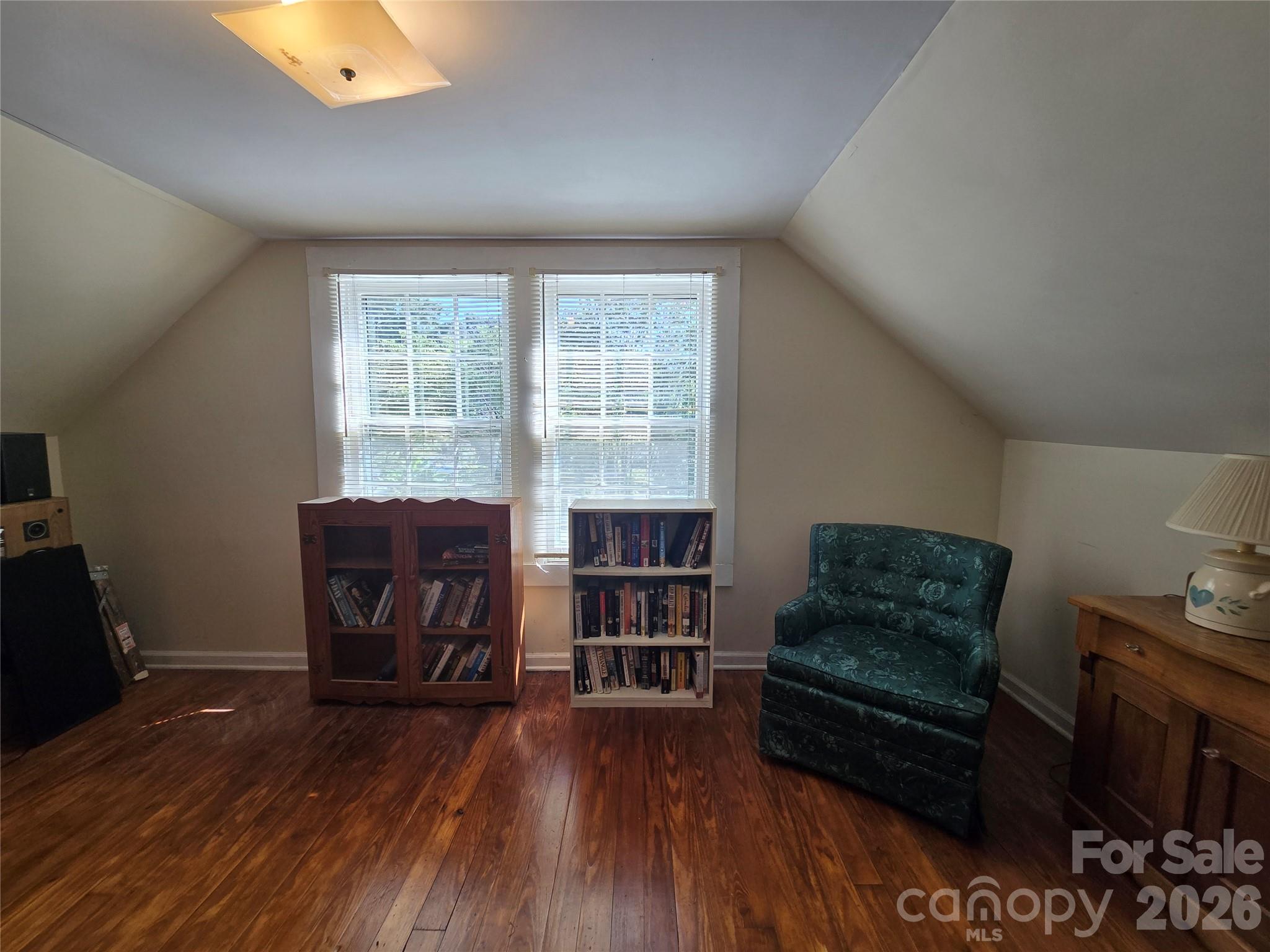 181 Williamson Street Property Photo 25