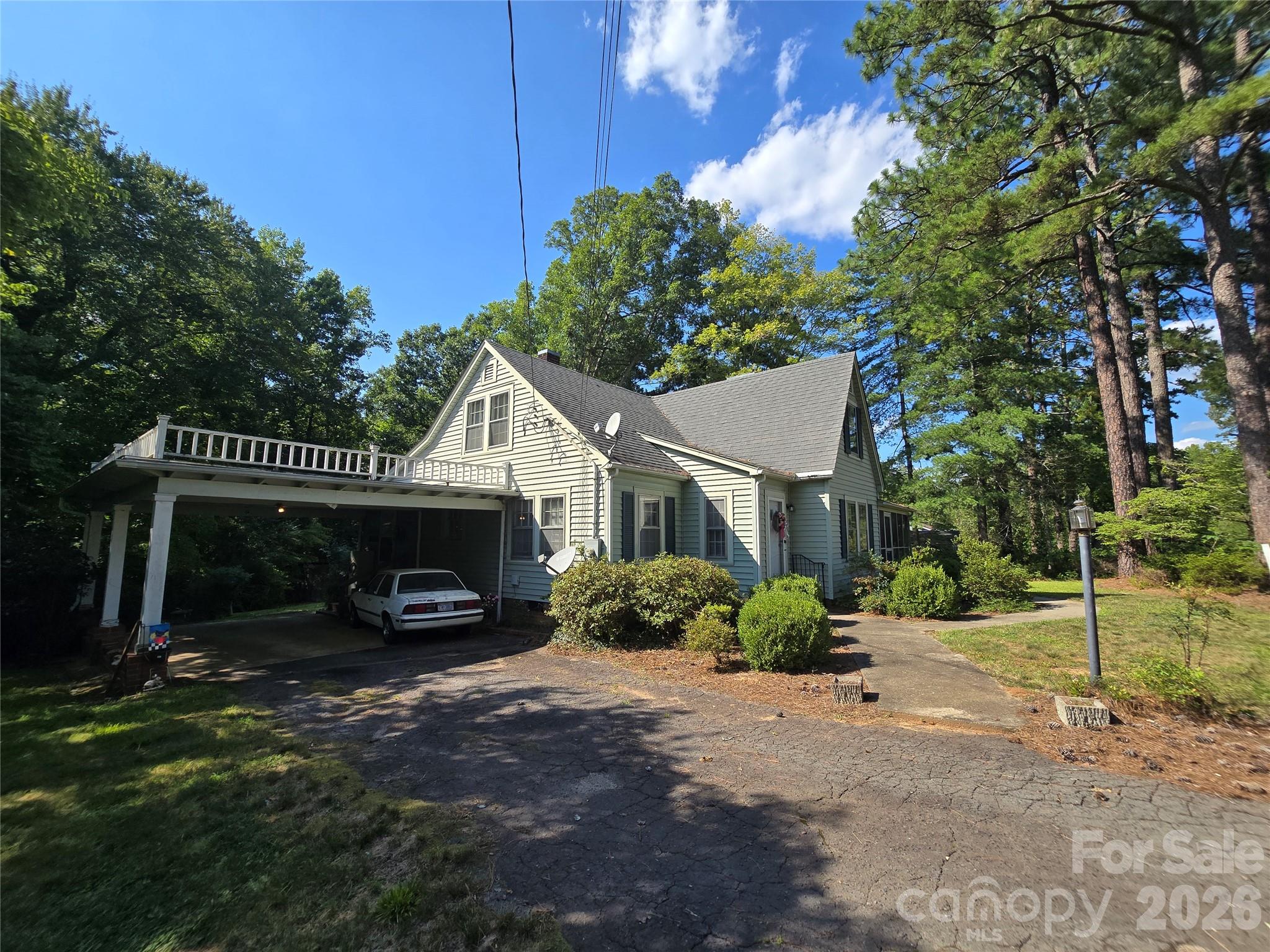 181 Williamson Street Property Photo 38
